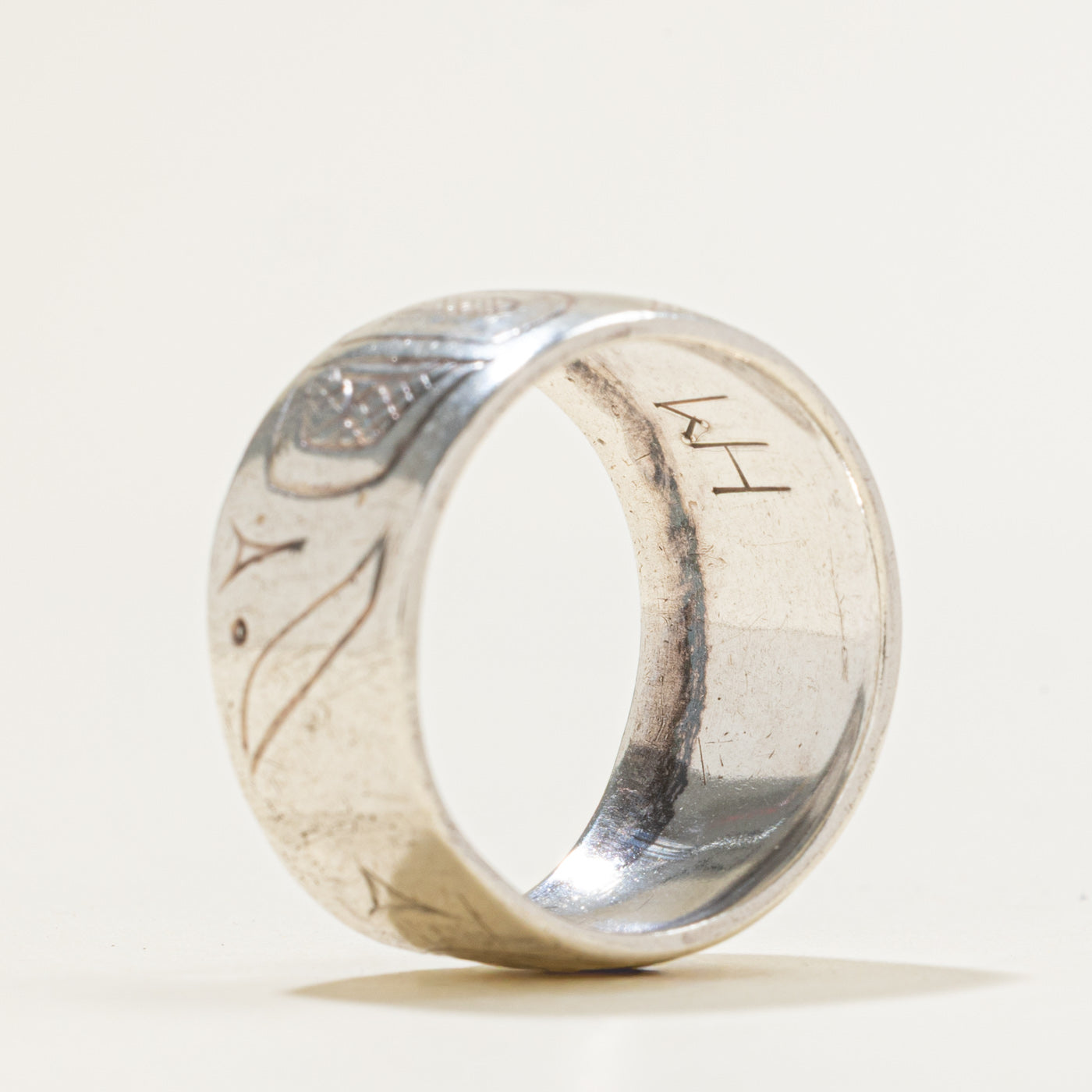 Sterling Silver Indigenous Carved Raven Ring | SZ 9.5