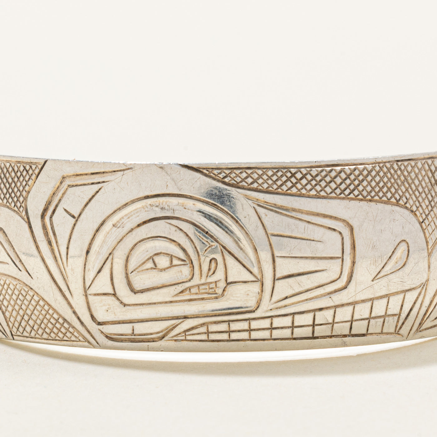 Sterling Silver Indigenous Carved Wolf Cuff | 6"