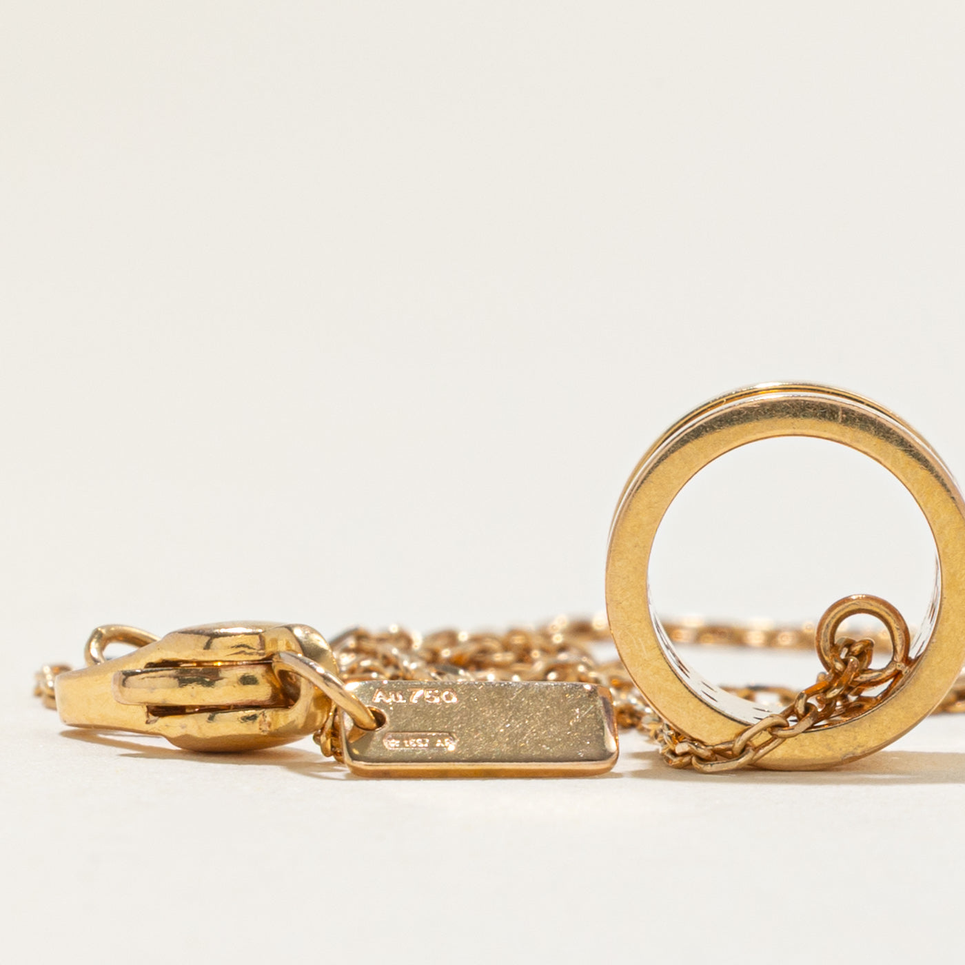 ‘Gucci’ 18k Icon Necklace | 16"