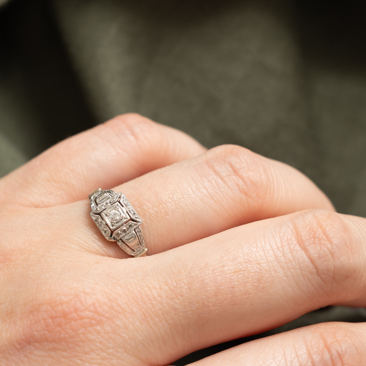 Art Deco Diamond Ornate Ring | 0.09ctw | SZ 7.75