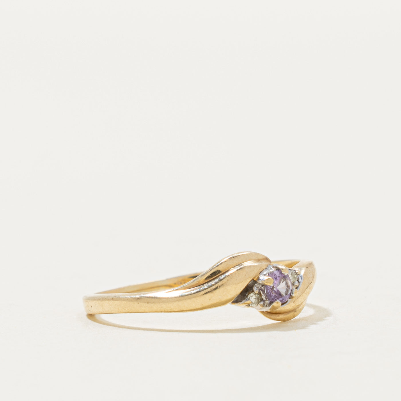 10k Synthetic Sapphire & Diamond Cluster Wave Bypass Ring | 0.09ct, 0.01ctw | SZ 8