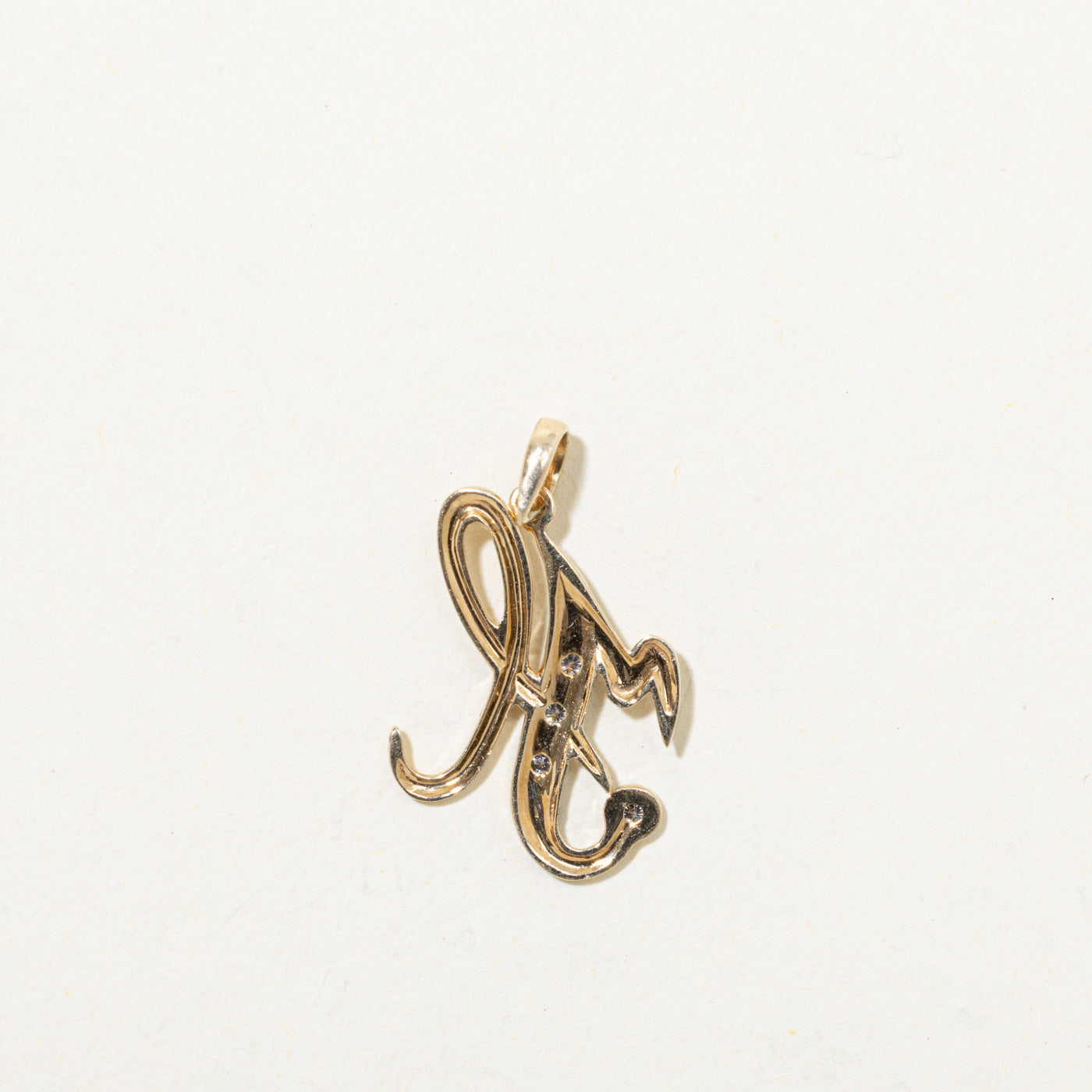 10k Diamond "H" Initial Pendant | 0.06ctw