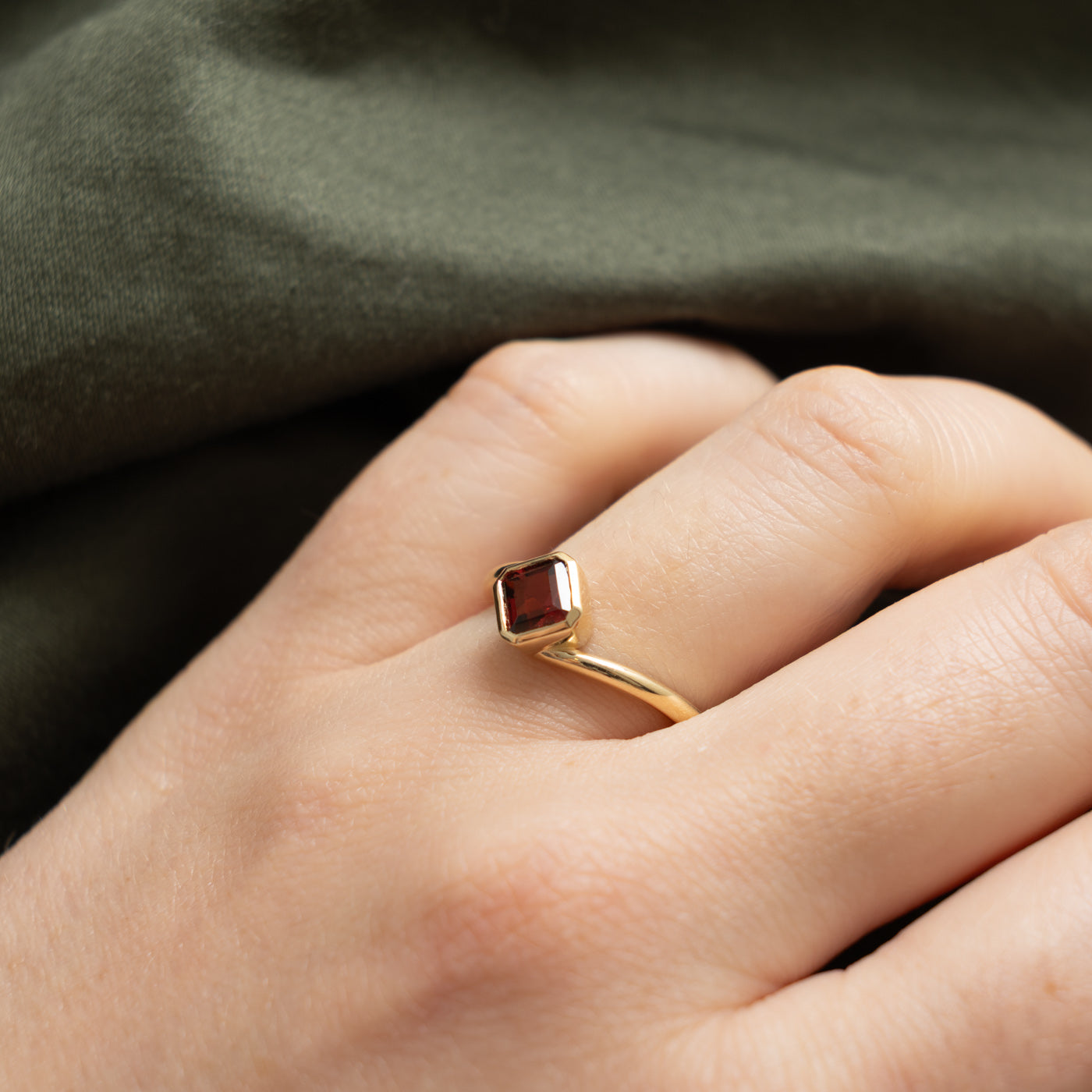 '100 Ways' 10k Yellow Gold Garnet Bypass Ring | 0.75ct | SZ 7