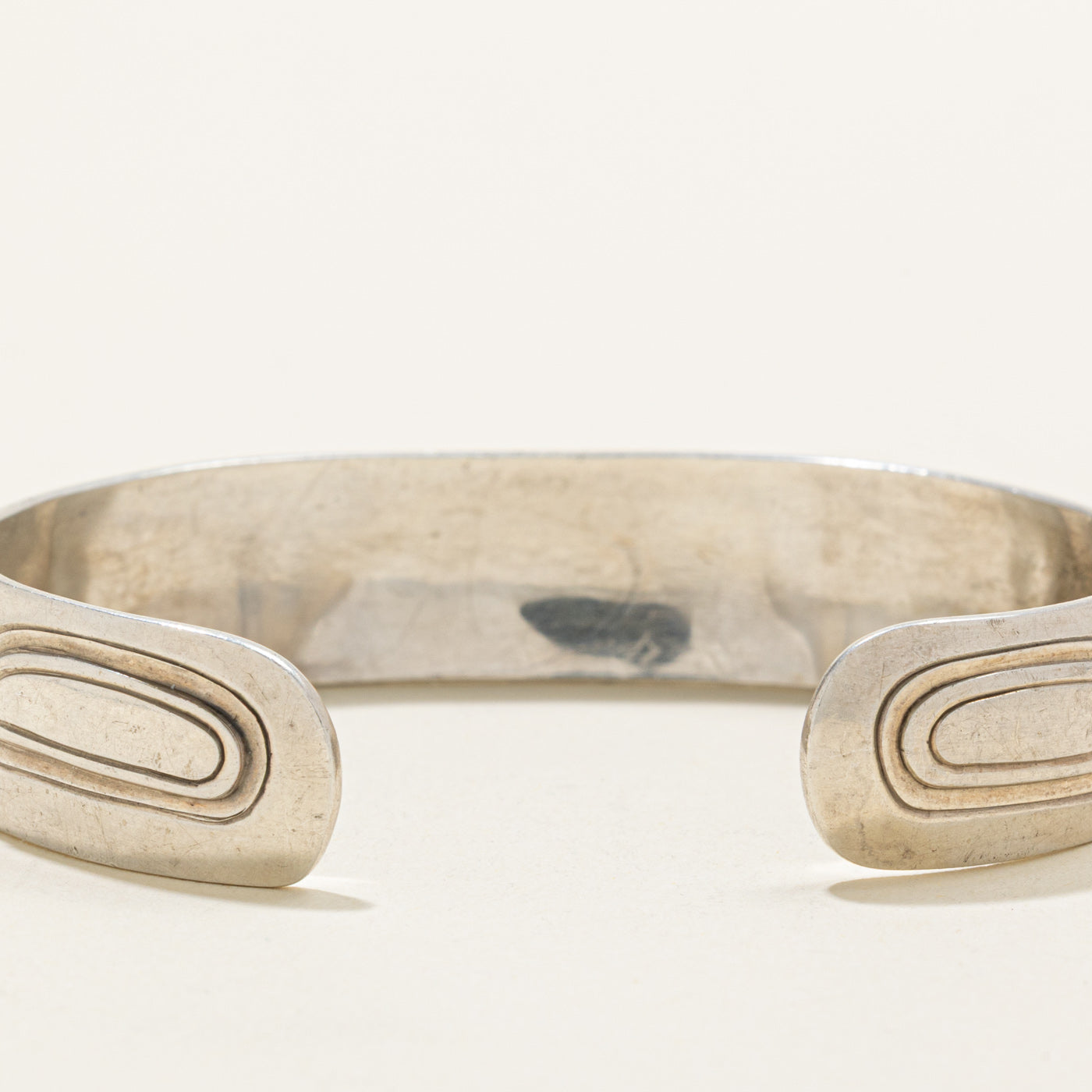 'David Neel' Sterling Silver & 14K Indigenous Carved Orca Cuff | 6"