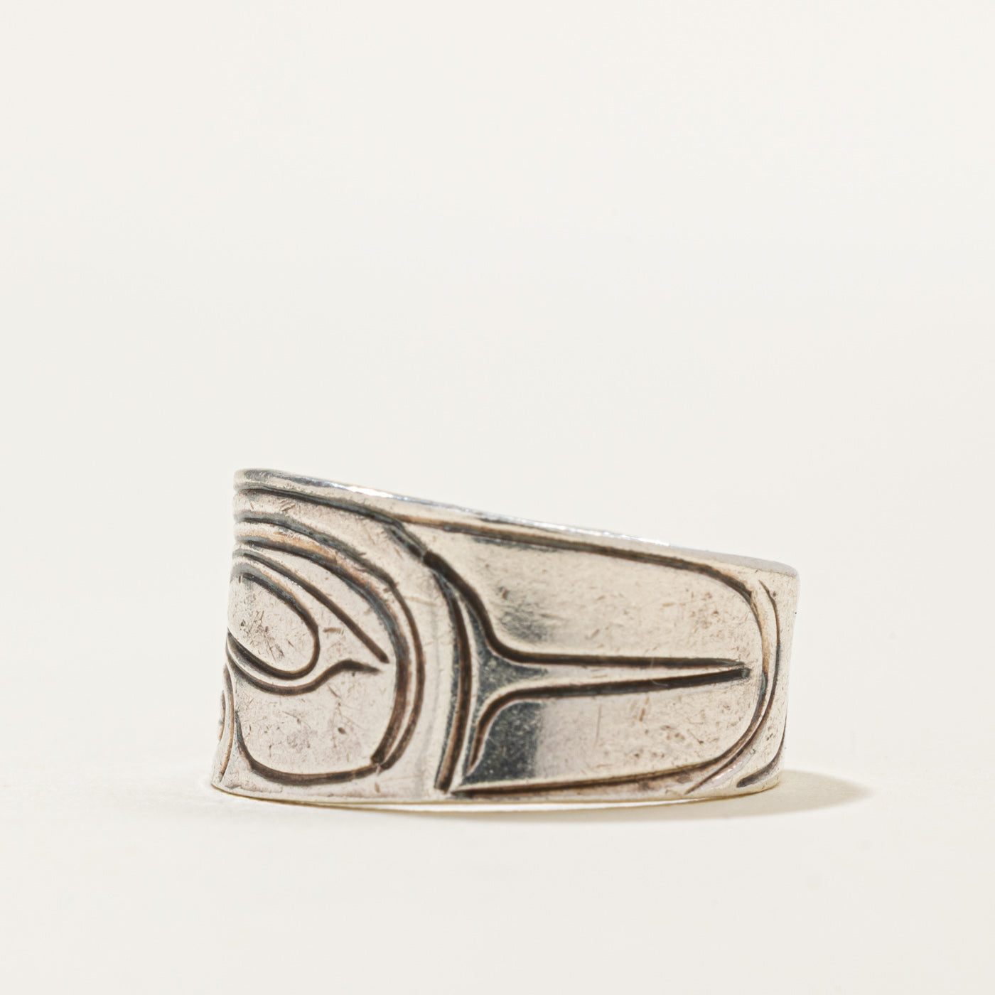 'Paddy Seaweed' Sterling Silver Indigenous Carved Orca Ring | SZ 5.5