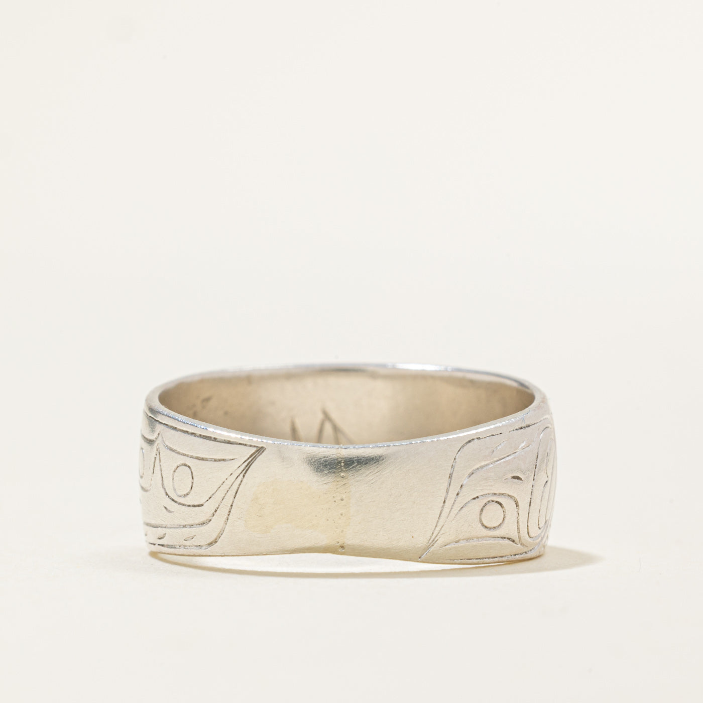 'Nancy Dawson' Sterling Silver Indigenous Carved Eagle Ring | SZ 11.5