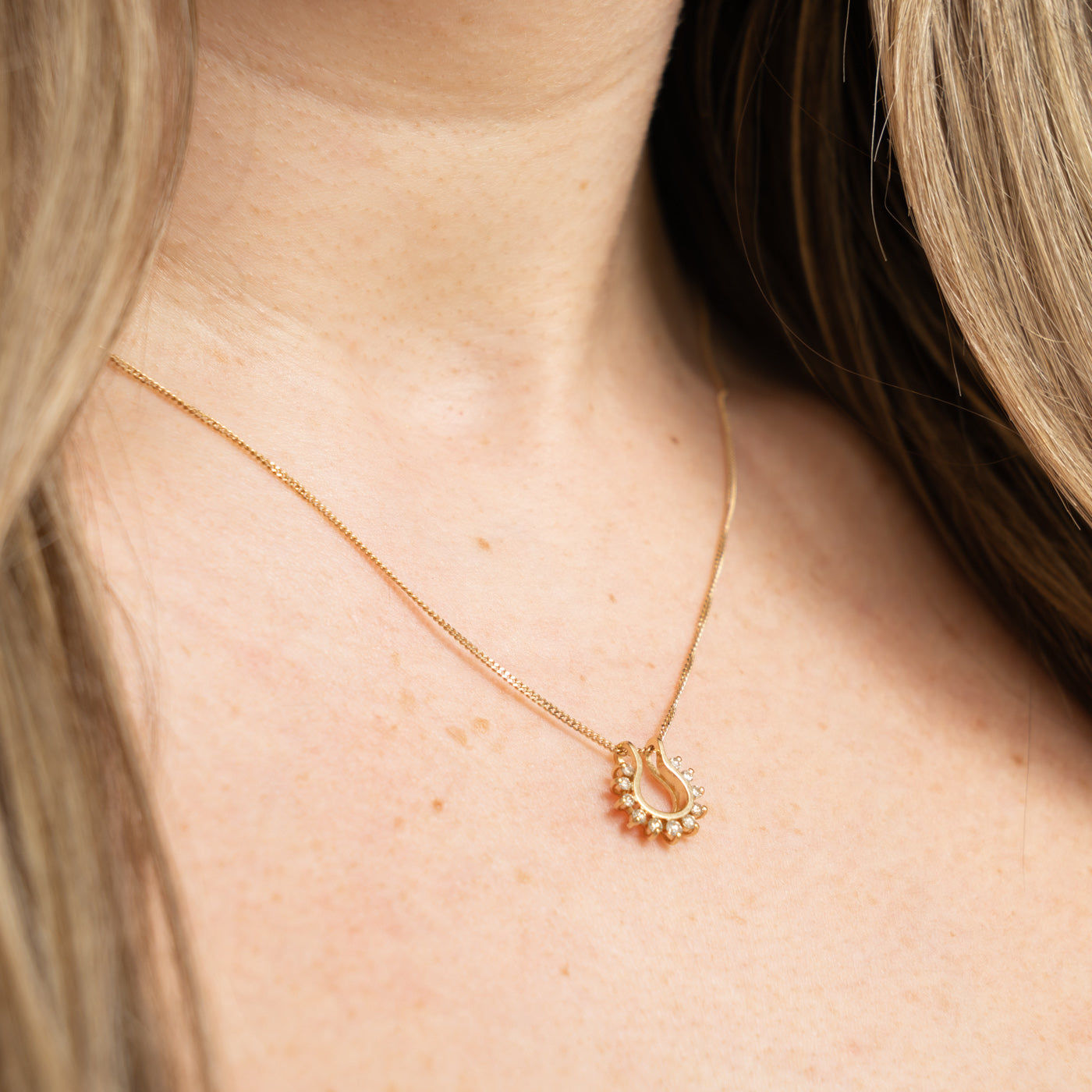 14k Diamond Loop Pendant | 0.19ctw