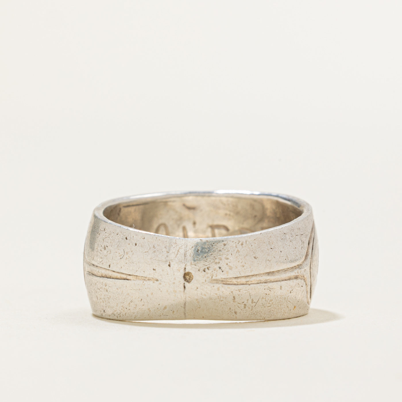 'Harold Alfred' Sterling Silver Indigenous Carved Frog Ring | SZ 5.75
