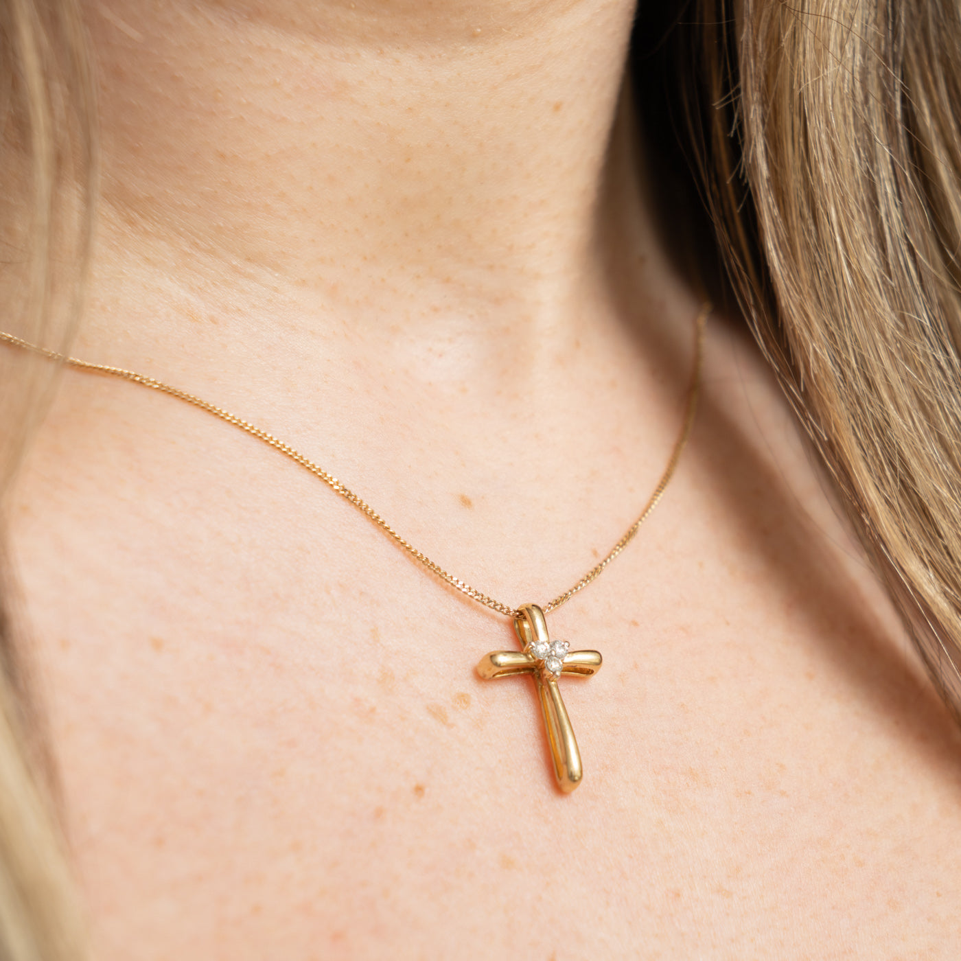 14k Diamond Cluster Cross Pendant | 0.01ctw