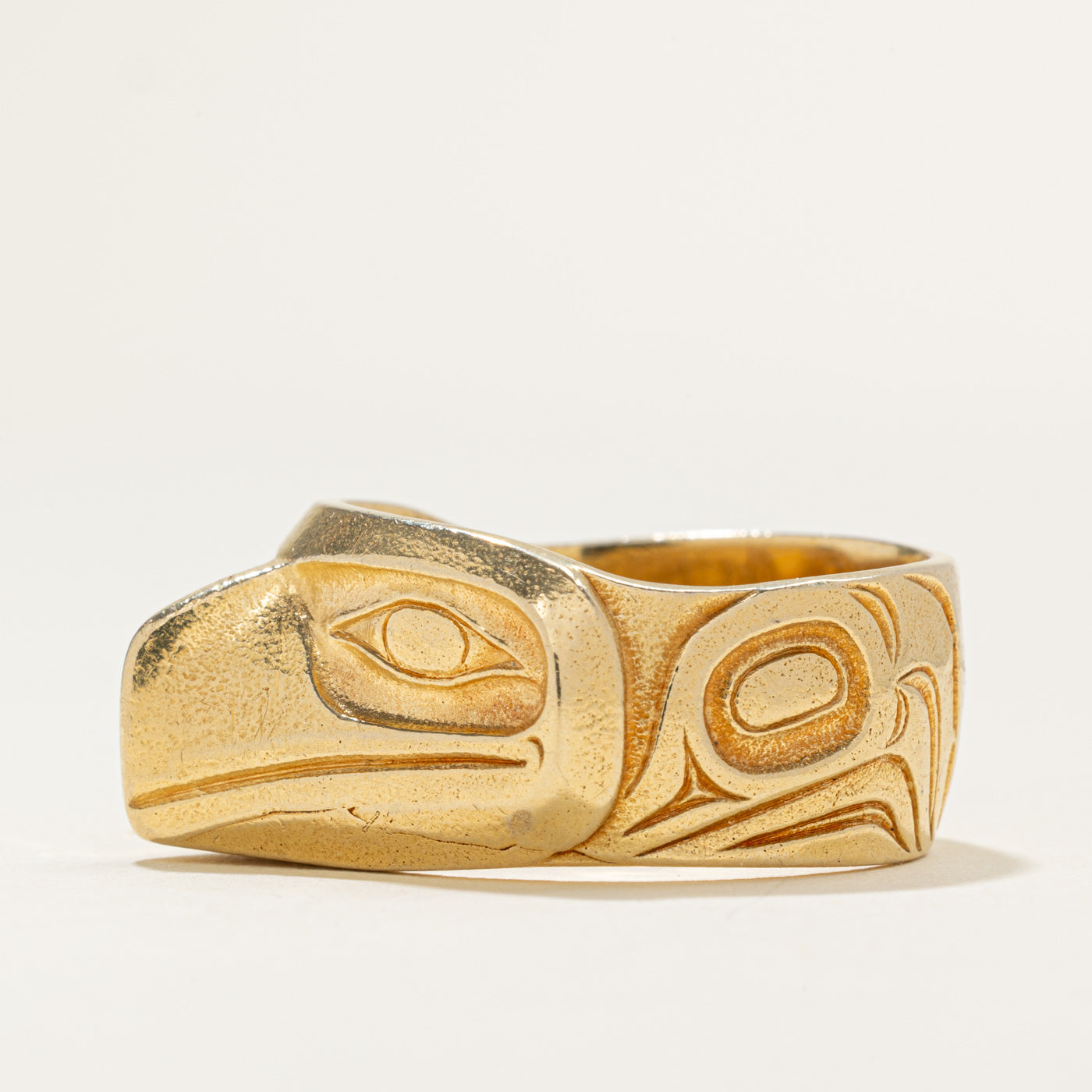 18k Yellow Gold Indigenous Carved Raven Ring | SZ 12.75