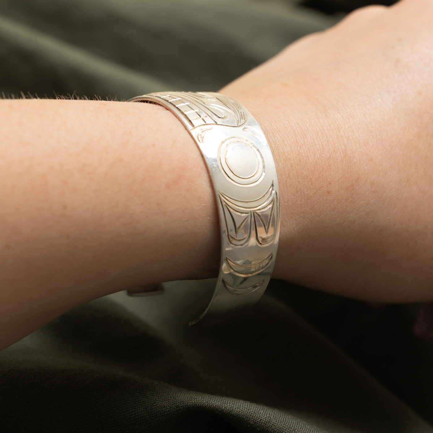 'Randy Wisla' Sterling Silver Indigenous Carved Eagle & Wolf & Moons Cuff | 6"