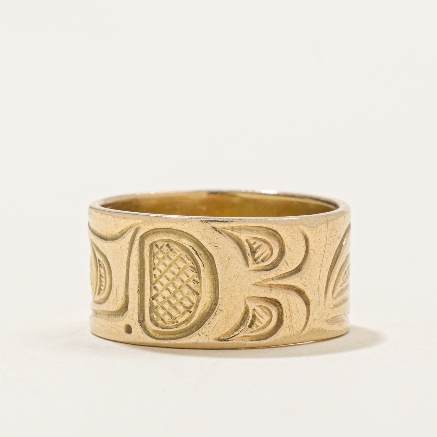 14k Yellow Gold Indigenous Carved Raven Ring | SZ 7.25