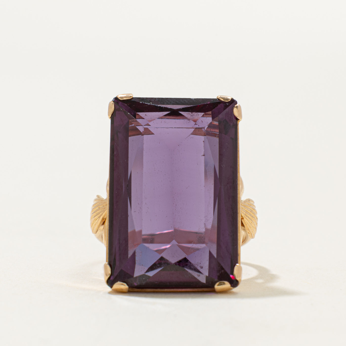 18k Synthetic Sapphire Cocktail Ring | 25.00ct | SZ 6.75
