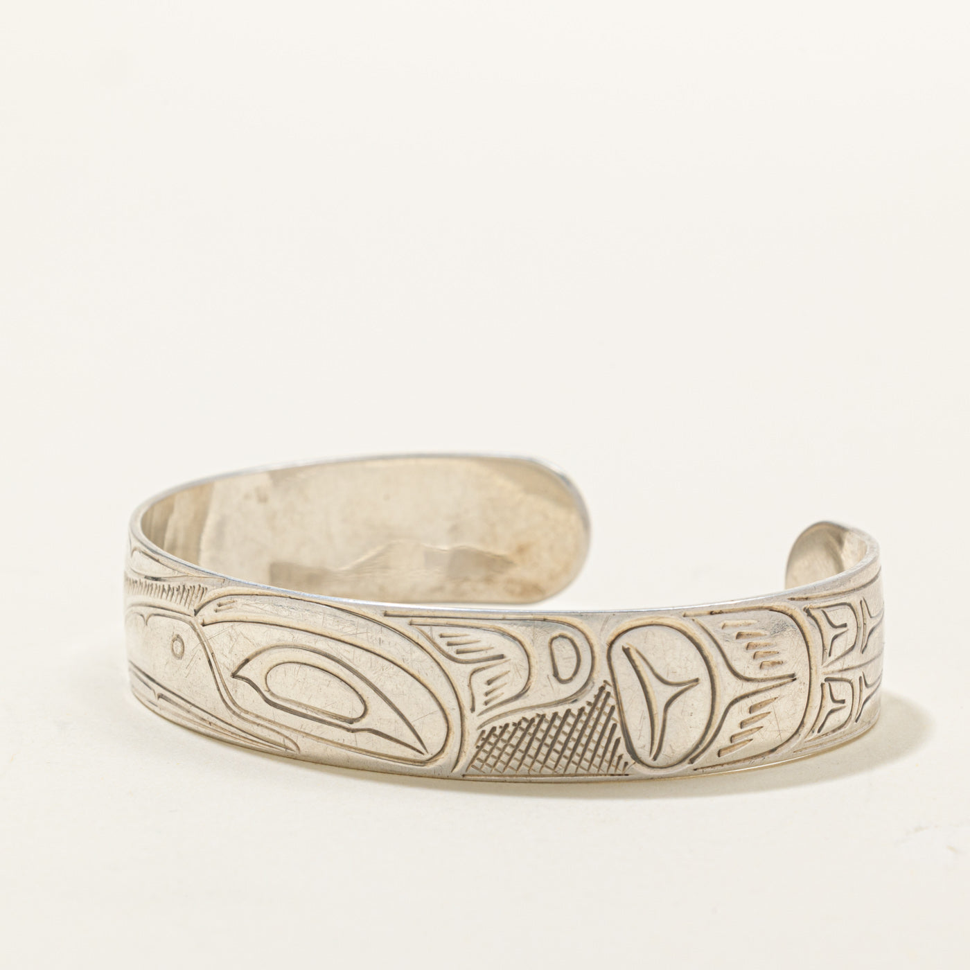 Sterling Silver Indigenous Carved Raven Cuff | 6"