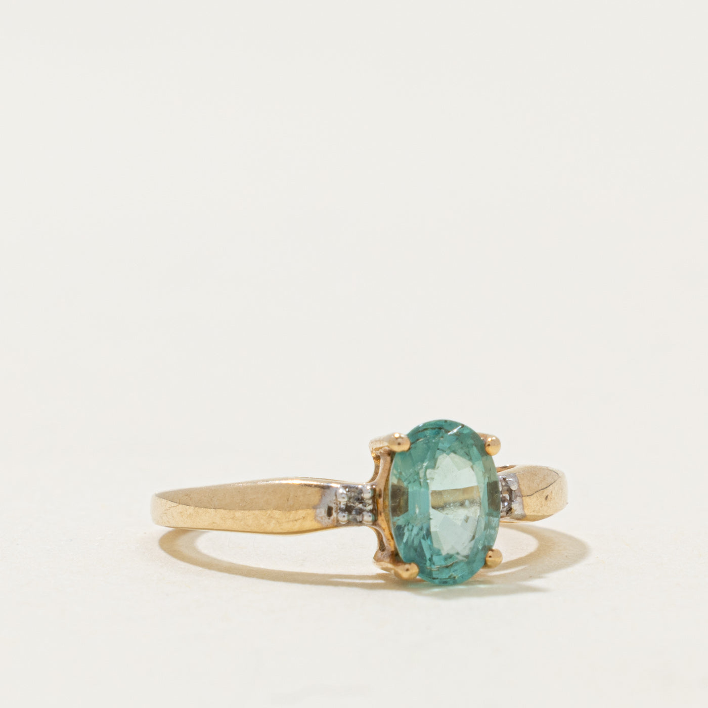 10k Oval Cut Aquamarine & Diamond Ring | 0.70ct, 0.02ctw | SZ 5
