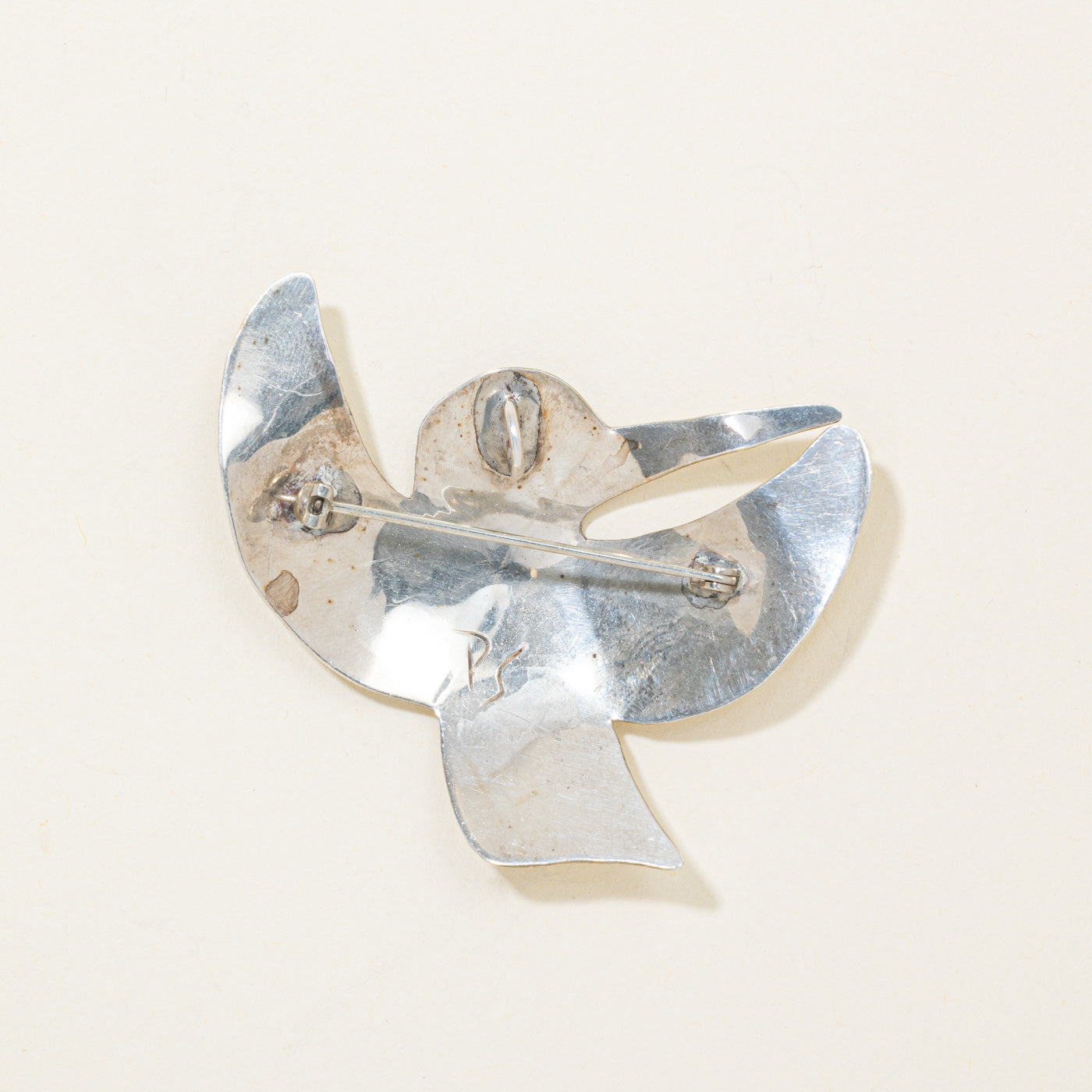 'Paddy Seaweed' Sterling Silver Indigenous Carved Hummingbird Pendant & Brooch