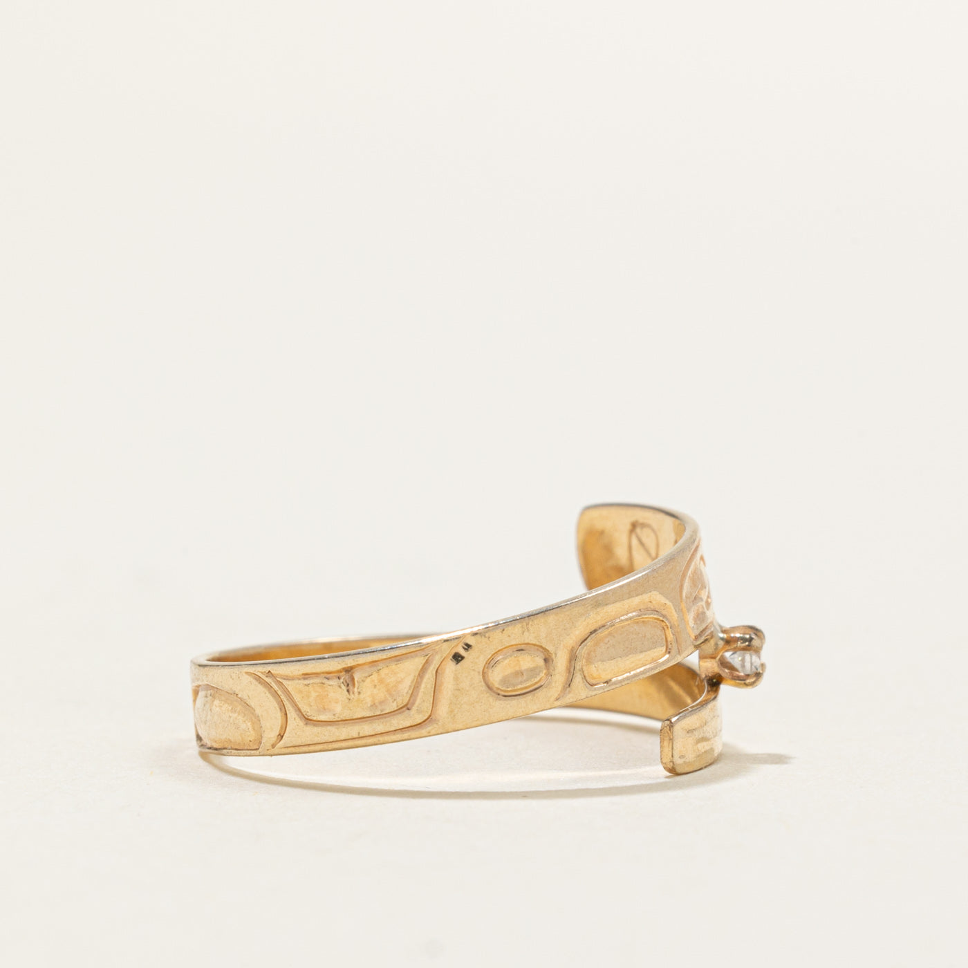 14k Diamond Indigenous Carved Bear Bypass Ring | 0.03ct | SZ 9.0