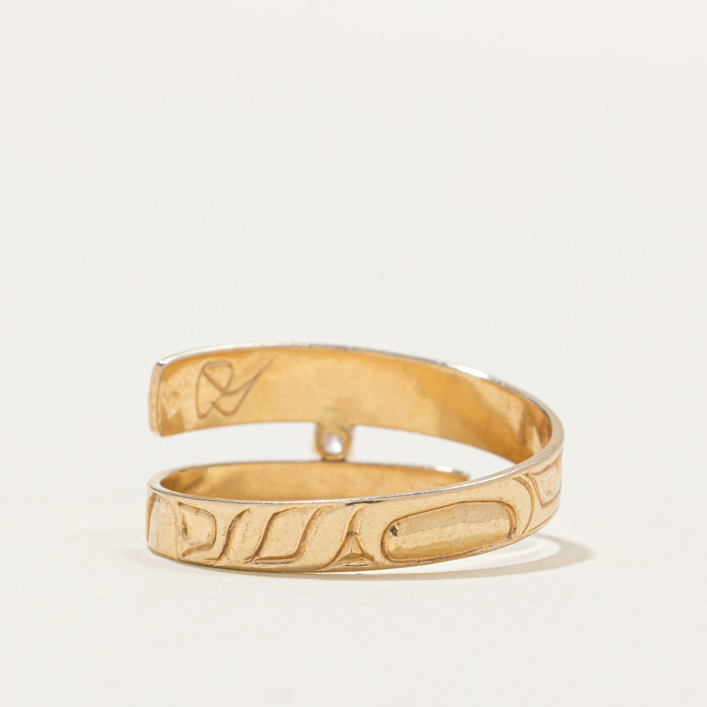 14k Diamond Indigenous Carved Bear Bypass Ring | 0.03ct | SZ 9.0