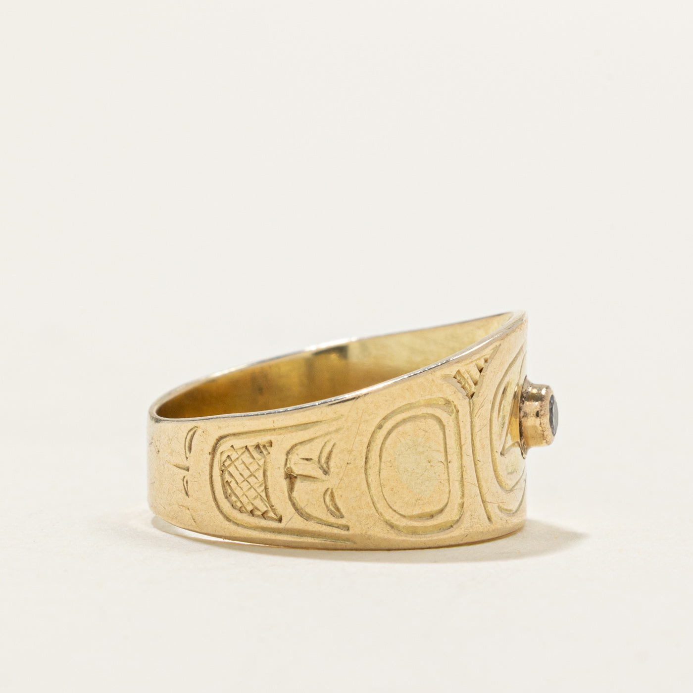 Bezel Set Diamond Indigenous Carved Eagle Ring | 0.03ct | SZ 5.25