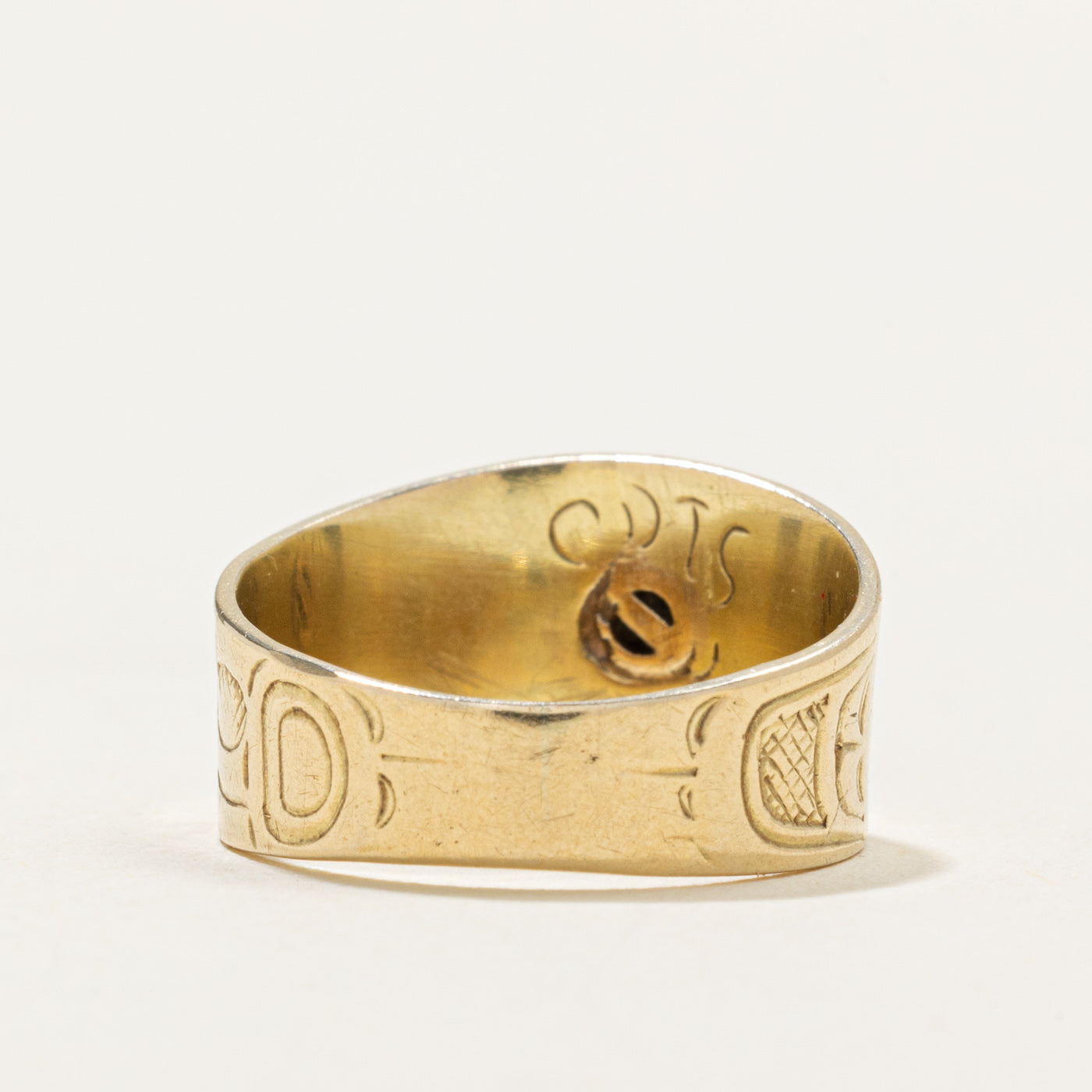 Bezel Set Diamond Indigenous Carved Eagle Ring | 0.03ct | SZ 5.25