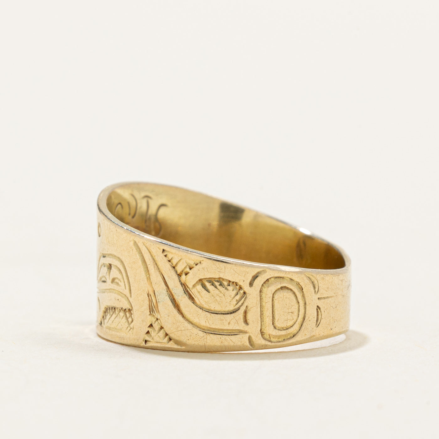 Bezel Set Diamond Indigenous Carved Eagle Ring | 0.03ct | SZ 5.25