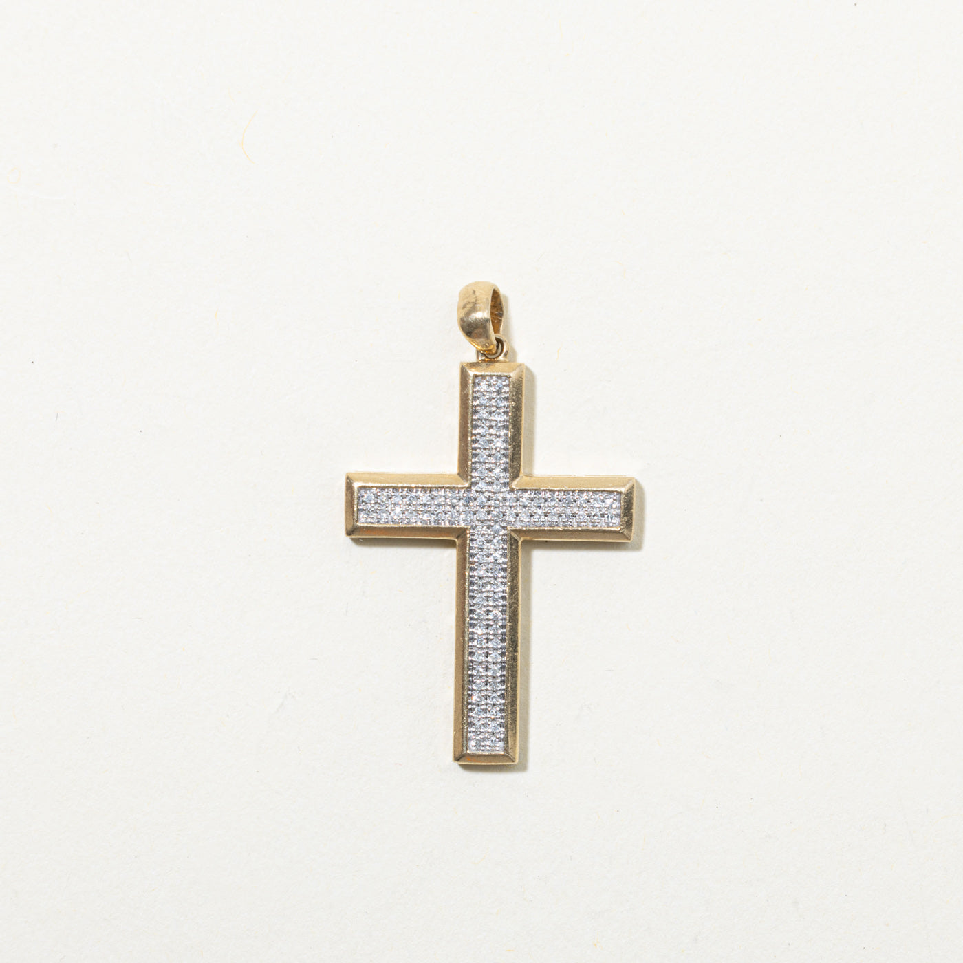 10k Pavé Set Diamond Cross Pendant | 0.08ctw