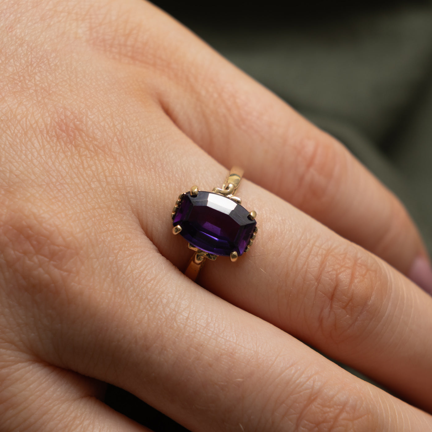 10k Solitaire Synthetic Sapphire Ring | 3.00ct | SZ 6.25