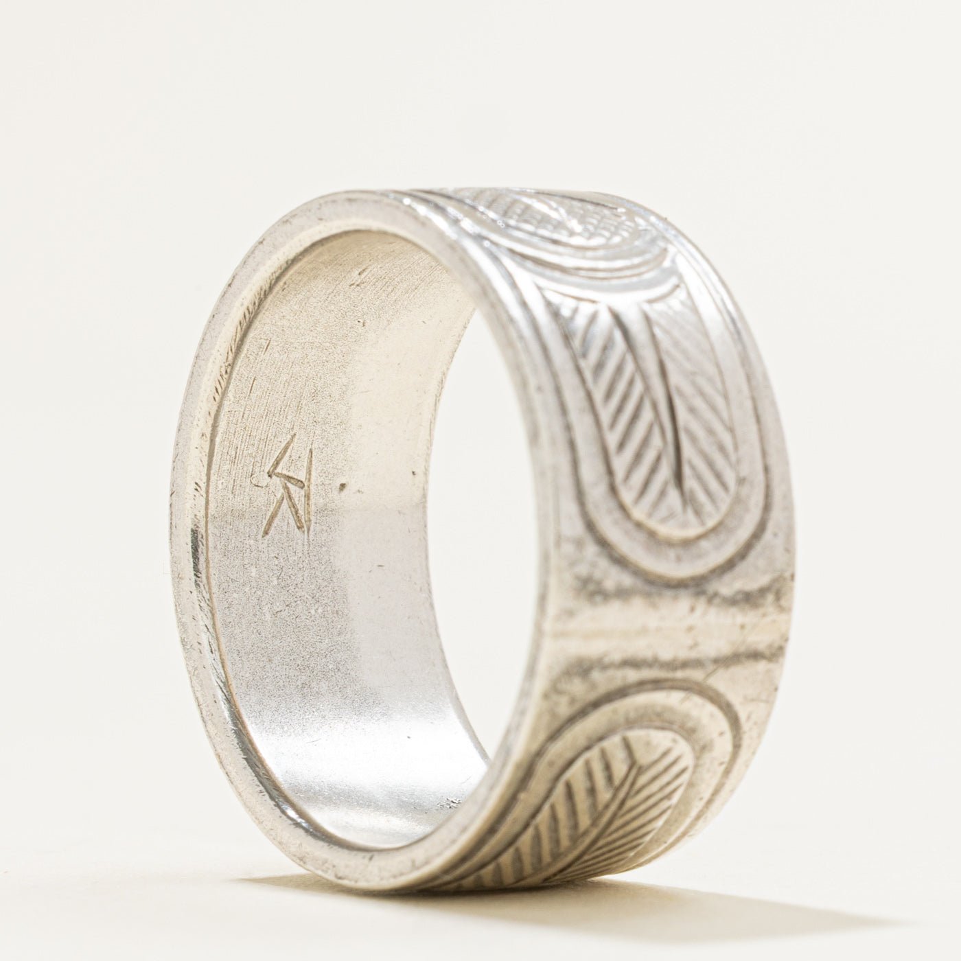 'Justin Rivard' Sterling Silver Indigenous Carved Eagle Ring | 9.9mm | SZ 10