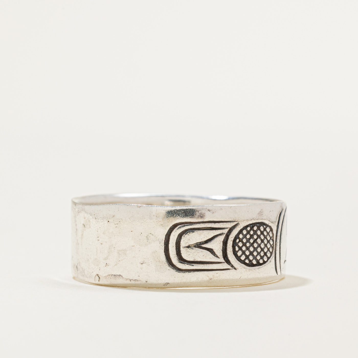Sterling Silver Indigenous Carved Eagle Ring | 9mm | SZ 13