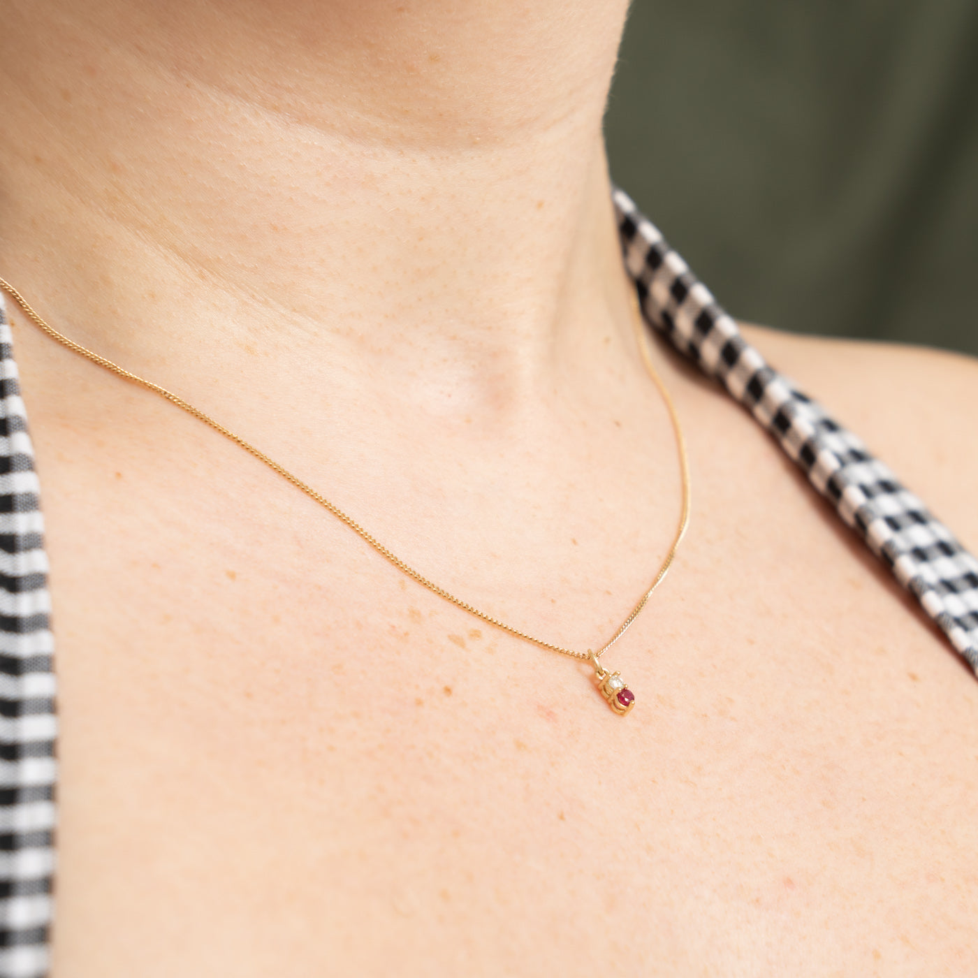 '100 Ways' 10k Yellow Gold Switzerland Keepsake Charm | 0.13ctw