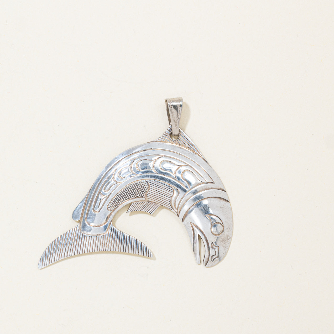 'Richard de la Mare' Sterling Silver Indigenous Carved Salmon Pendant