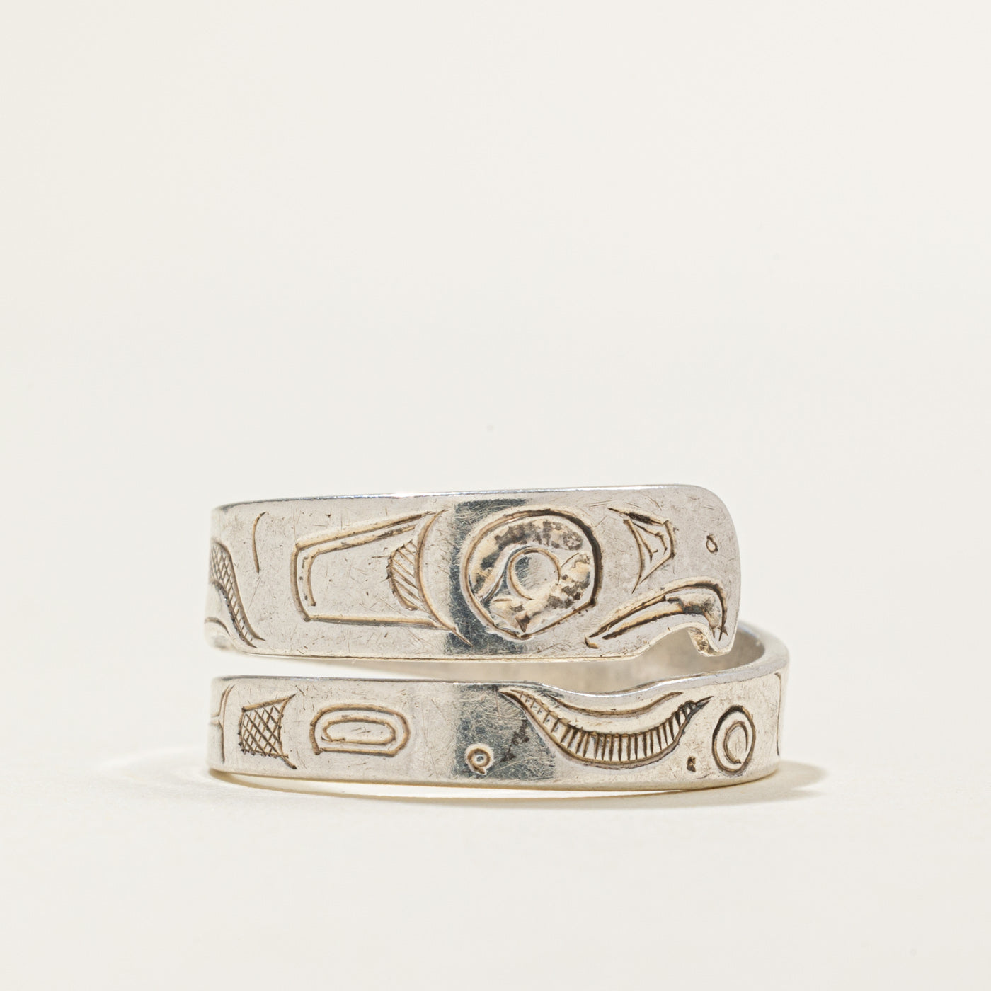 Sterling Silver Indigenous Carved Eagle Bypass Ring | SZ 8.0