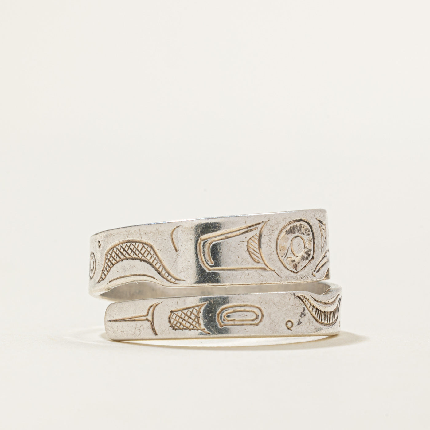 Sterling Silver Indigenous Carved Eagle Bypass Ring | SZ 8.0