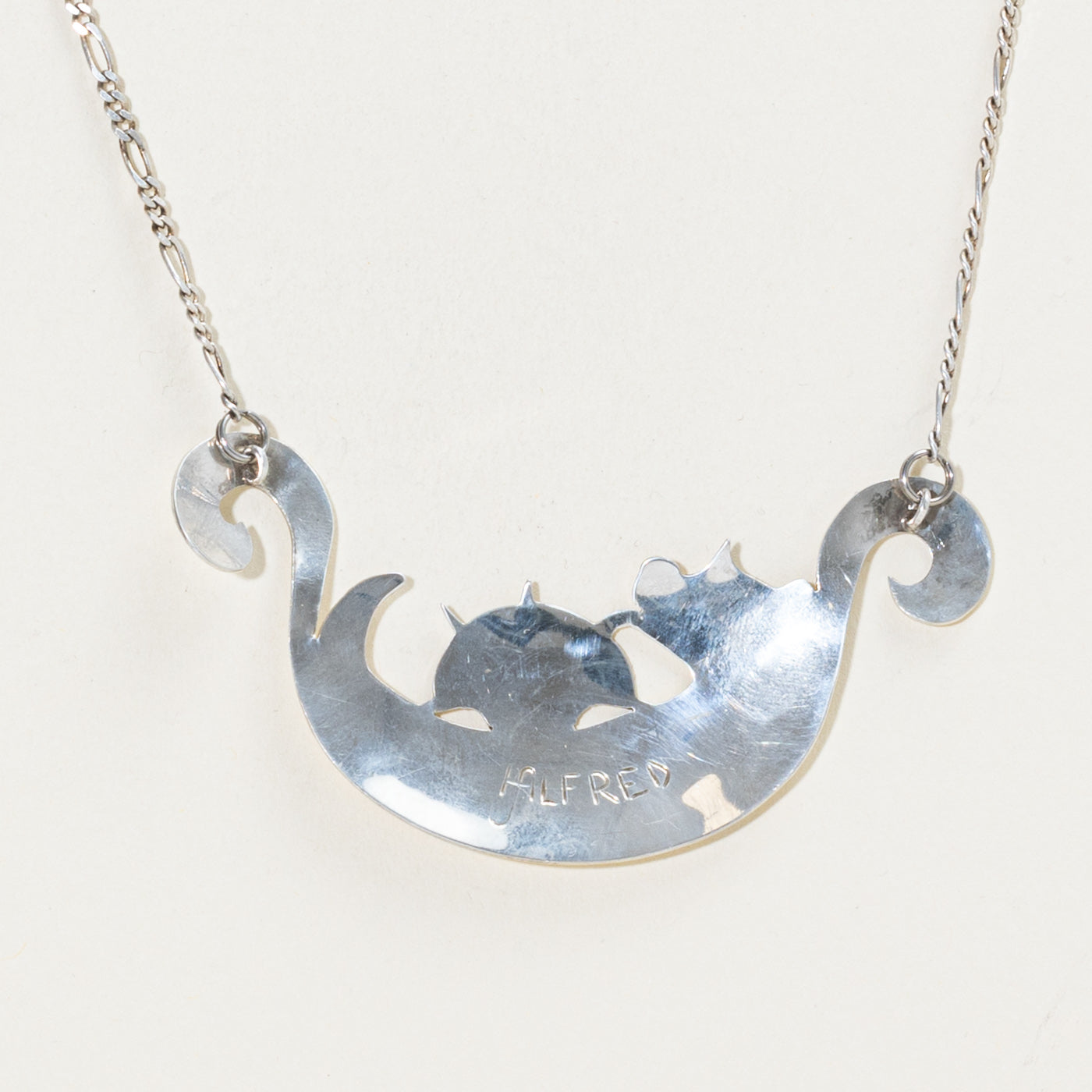 'Harold Alfred' Sterling Silver Indigenous Carved Sea Urchin & Otter Necklace