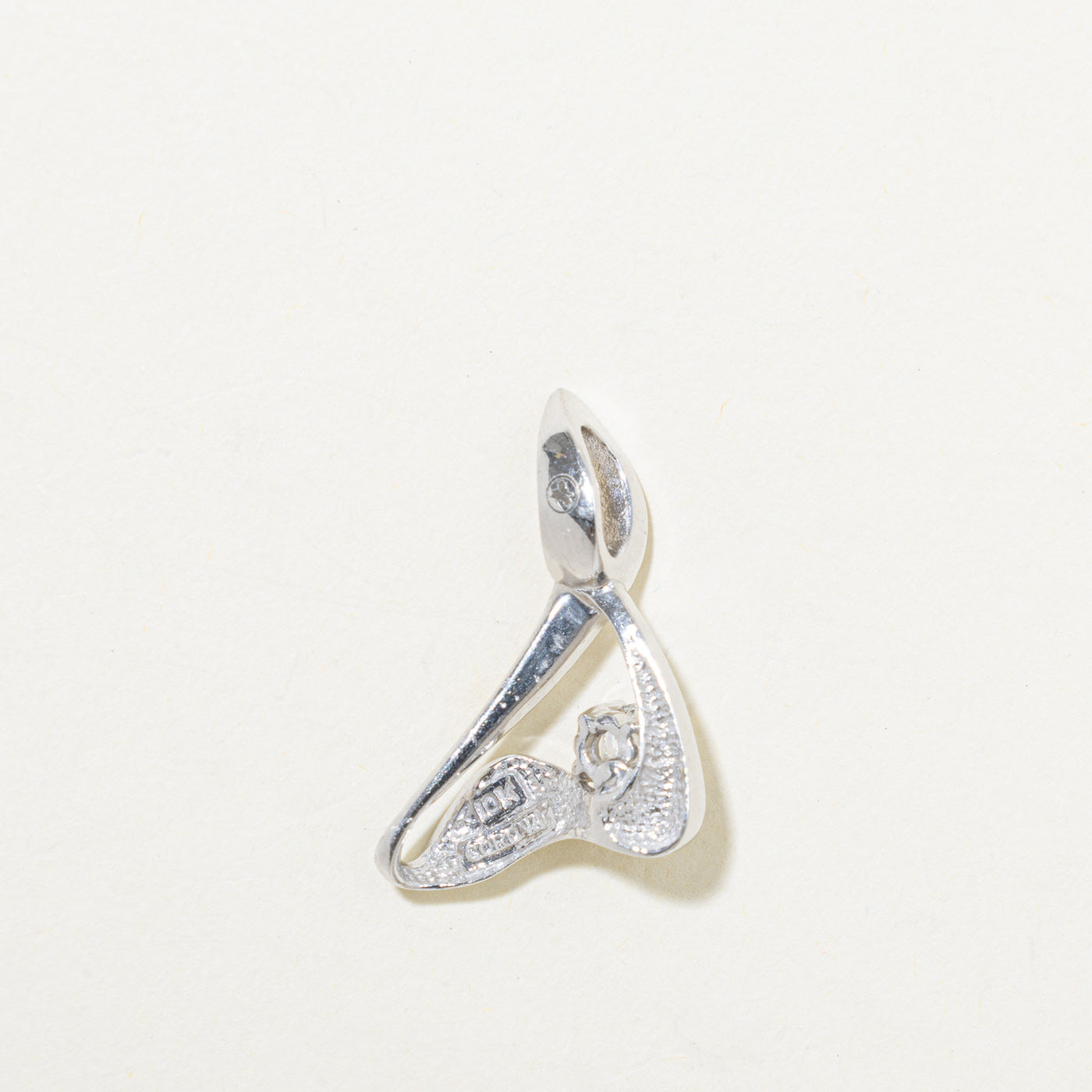 10k Round Brilliant Diamond Abstract Pendant | 0.22ct