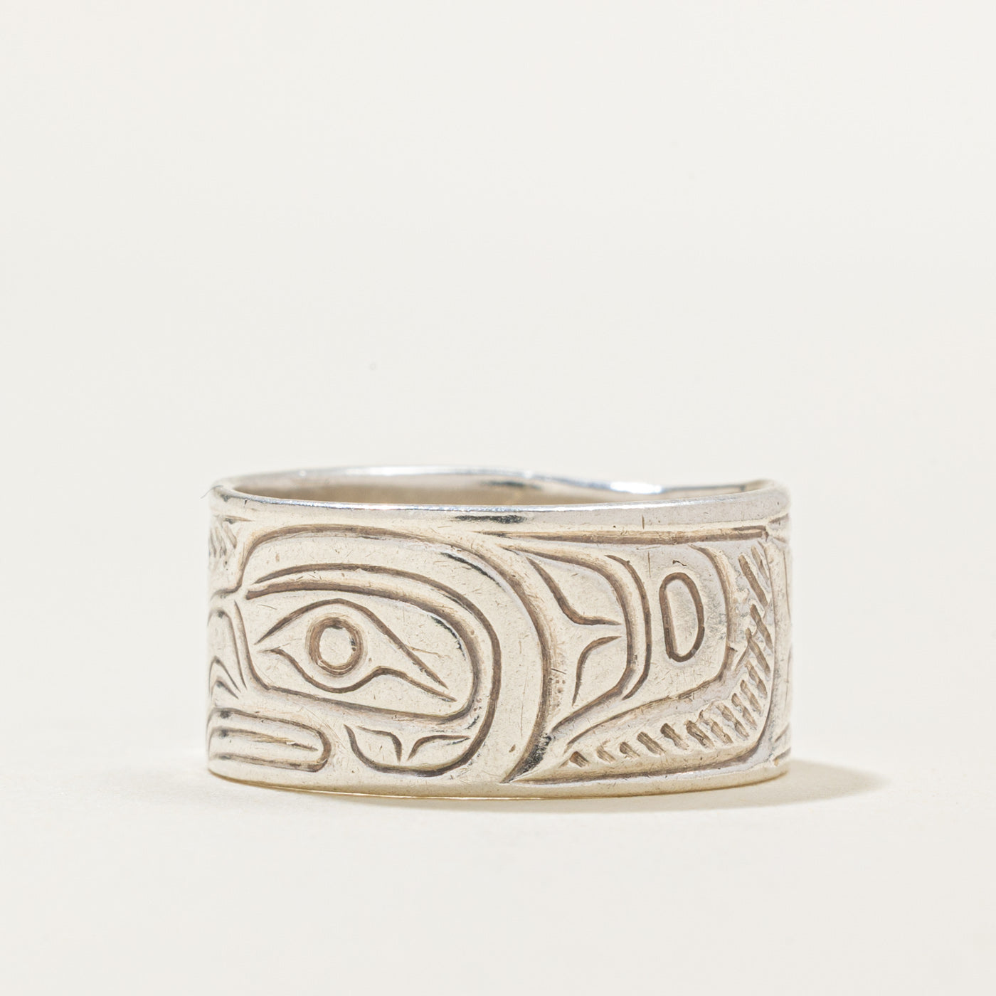 'Don Lancaster' Sterling Silver Indigenous Carved Eagle Ring | 8.95mm | SZ 5.25