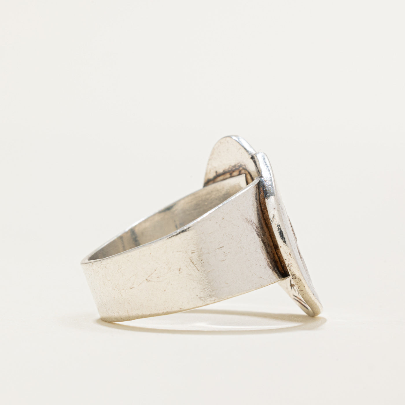 'Kelvin Thompson' Sterling Silver Indigenous Carved Eagle Ring | SZ 6.75