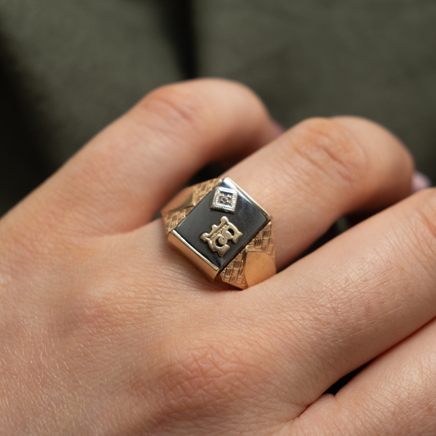10k Hematite & Diamond "E" Initial Signet Ring | 3.90ct, 0.003ctw | SZ 10.25