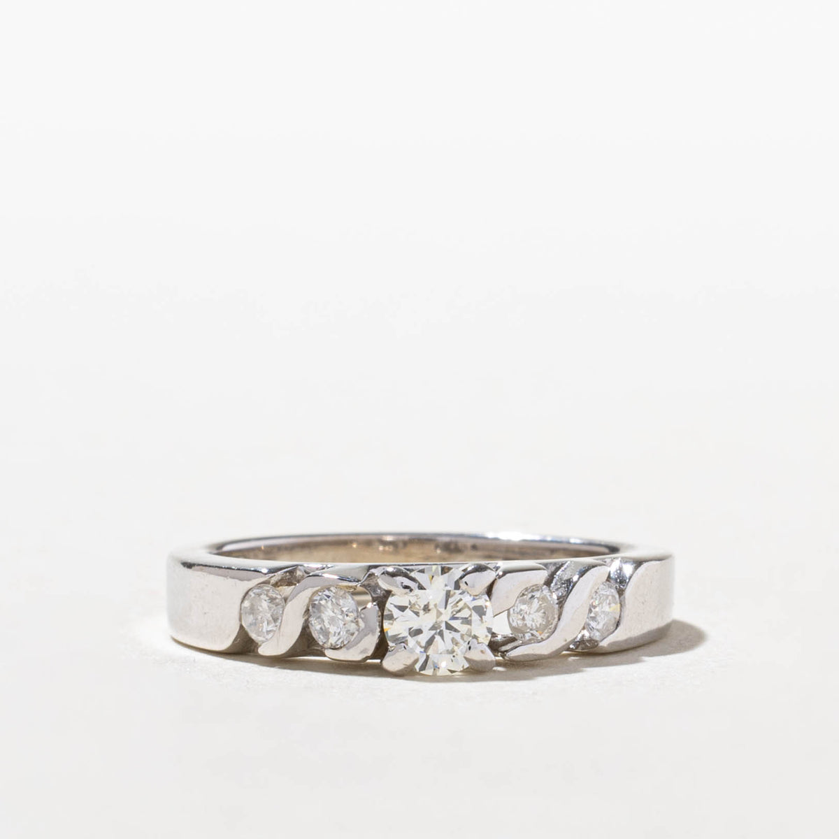 14k Diamond Semi Bezel Accented Ring | 0.50ctw | SZ 6