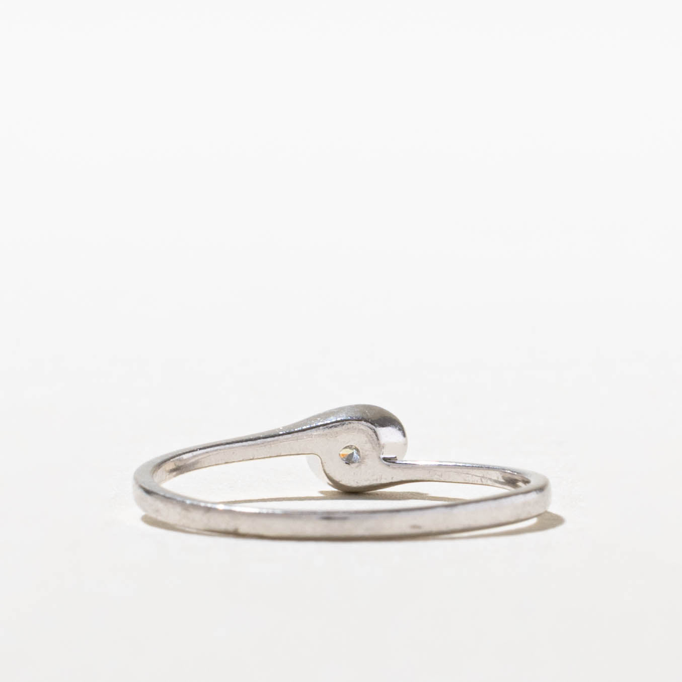Semi Bezel Set Diamond Ring | 0.12ct | SZ 6.25