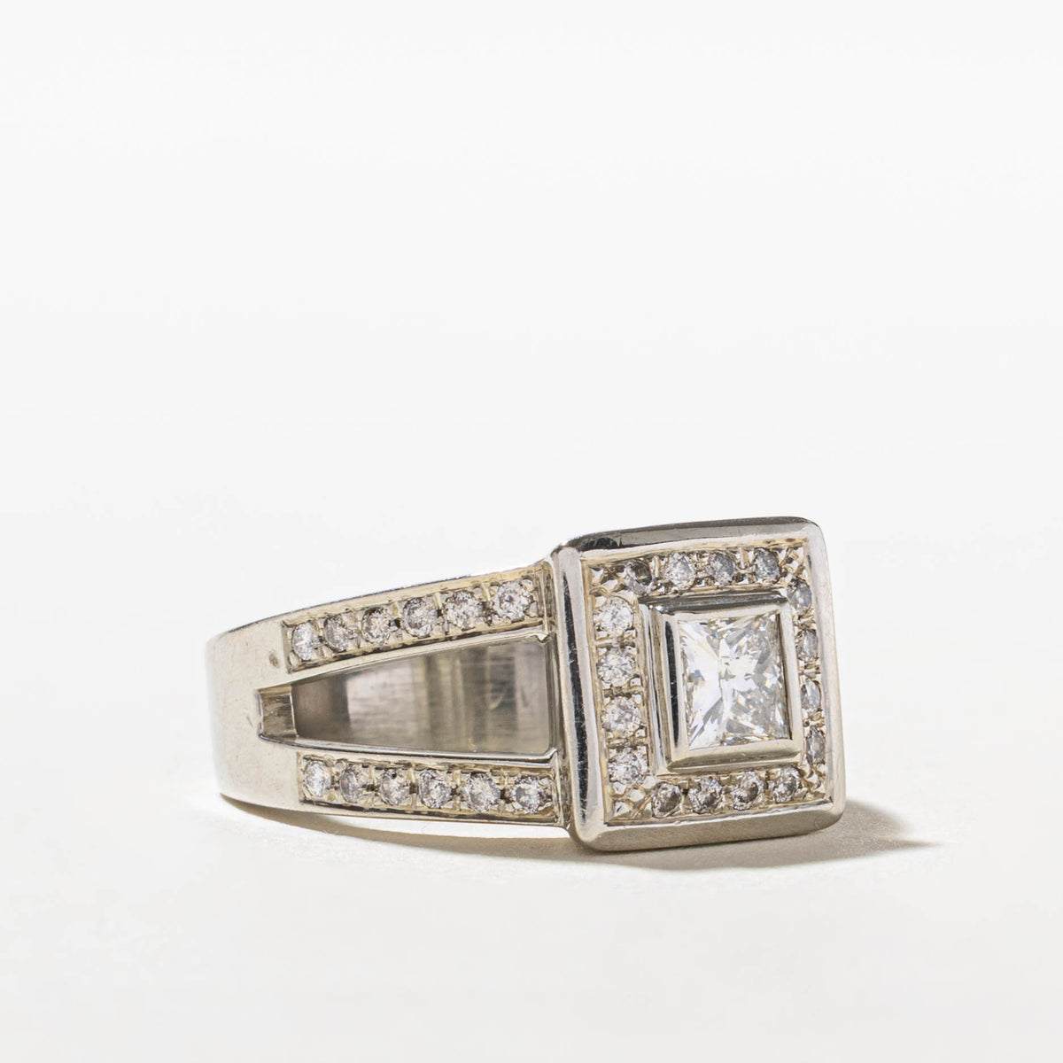 14k Bezel Set Princess Cut Diamond Halo Chunky Ring | 0.70ct SI1 J, 0.63ctw | SZ 7