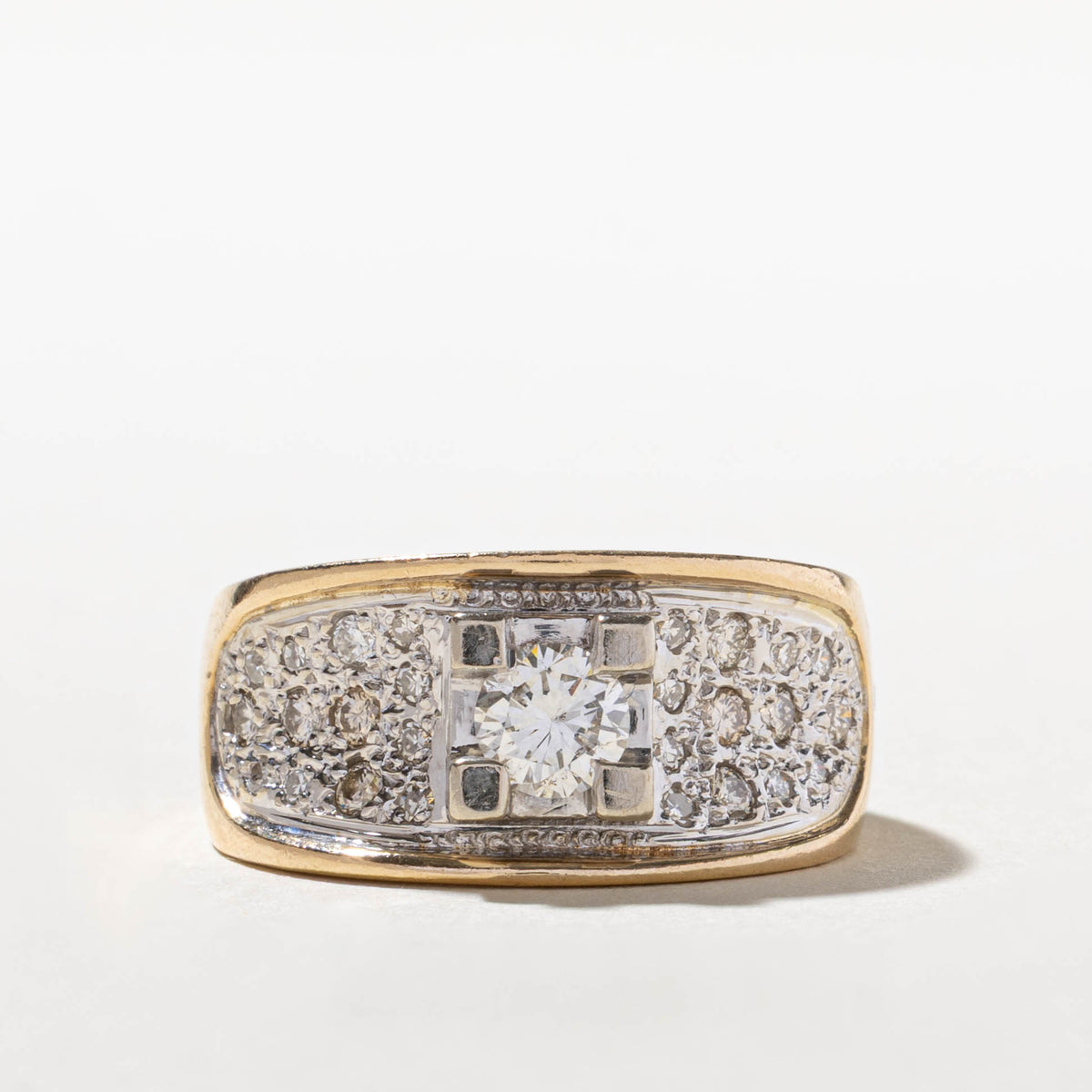 14k Illusion Set Diamond Pave Accented Ring | 0.63ct SI1 G, 0.50ctw | SZ 11.25