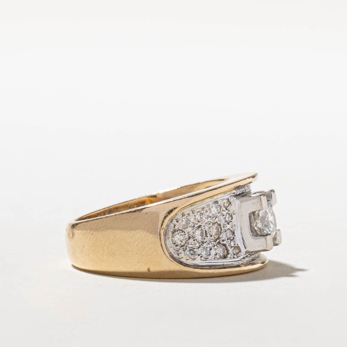 14k Illusion Set Diamond Pave Accented Ring | 0.63ct SI1 G, 0.50ctw | SZ 11.25