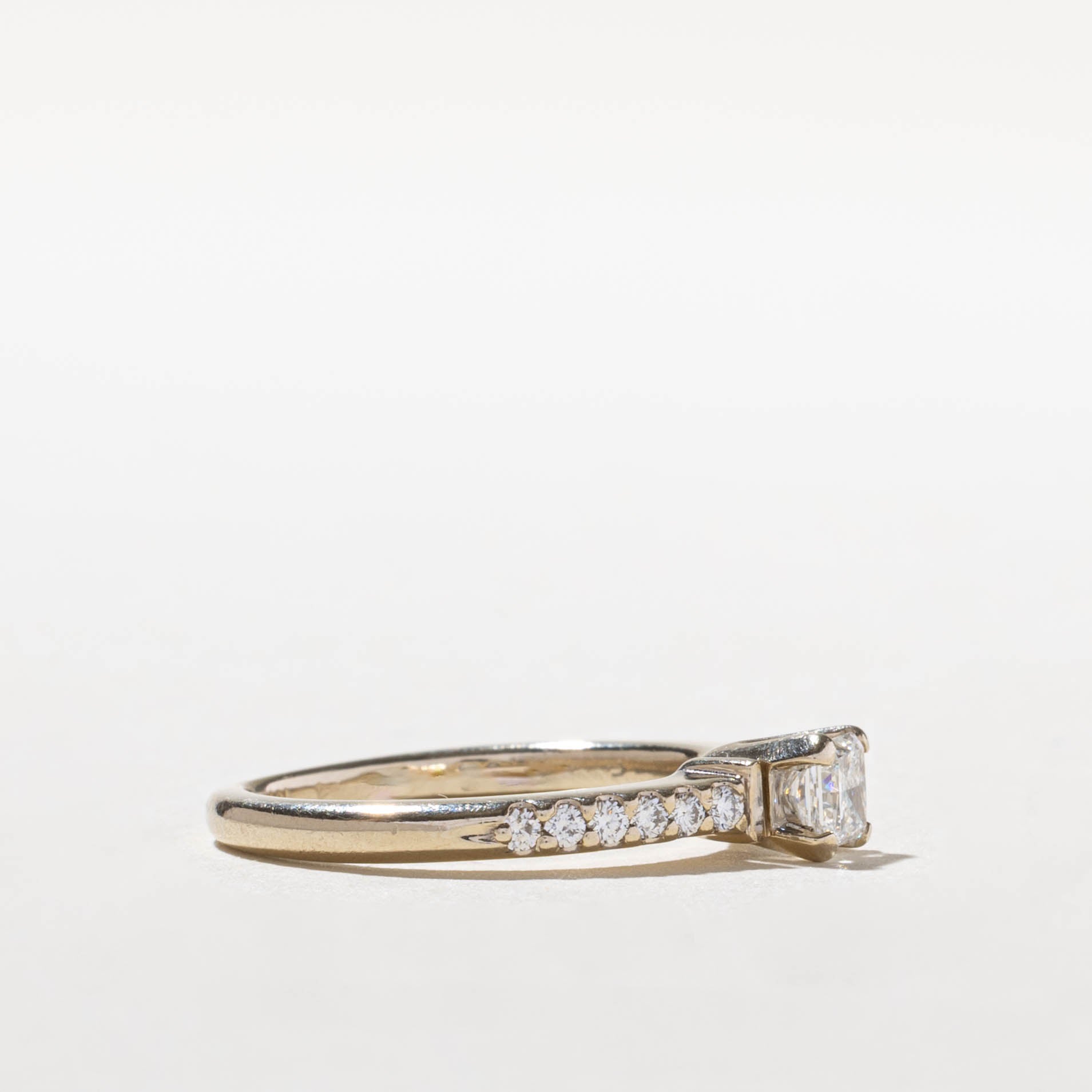 18k Canadian Princess Cut Diamond Ring | 0.36ct VVS2 F, 0.24ctw | SZ 6