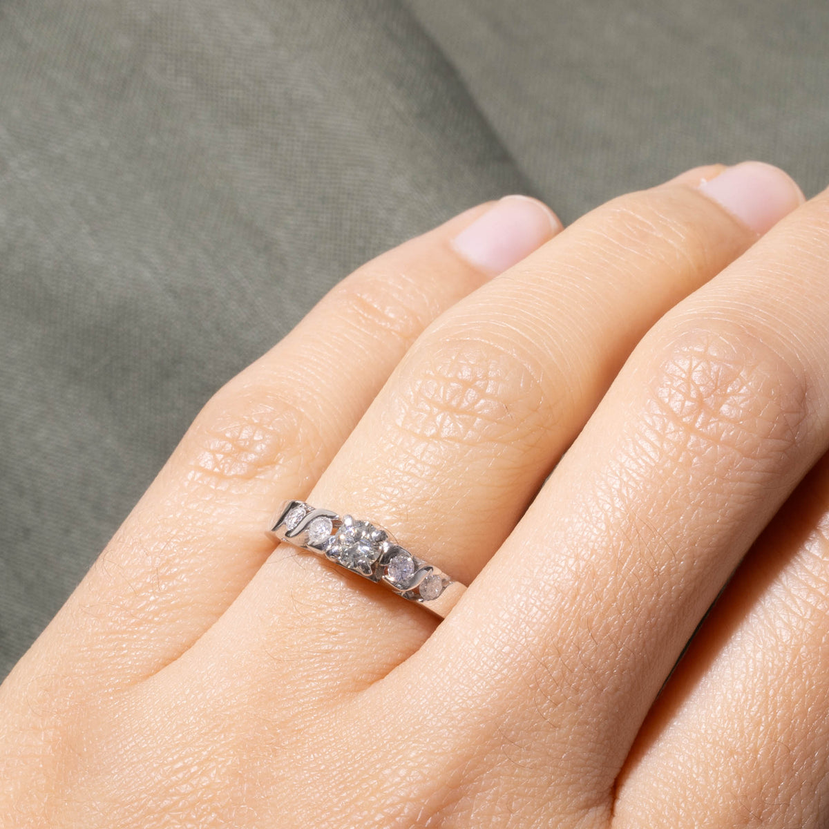 14k Diamond Semi Bezel Accented Ring | 0.50ctw | SZ 6