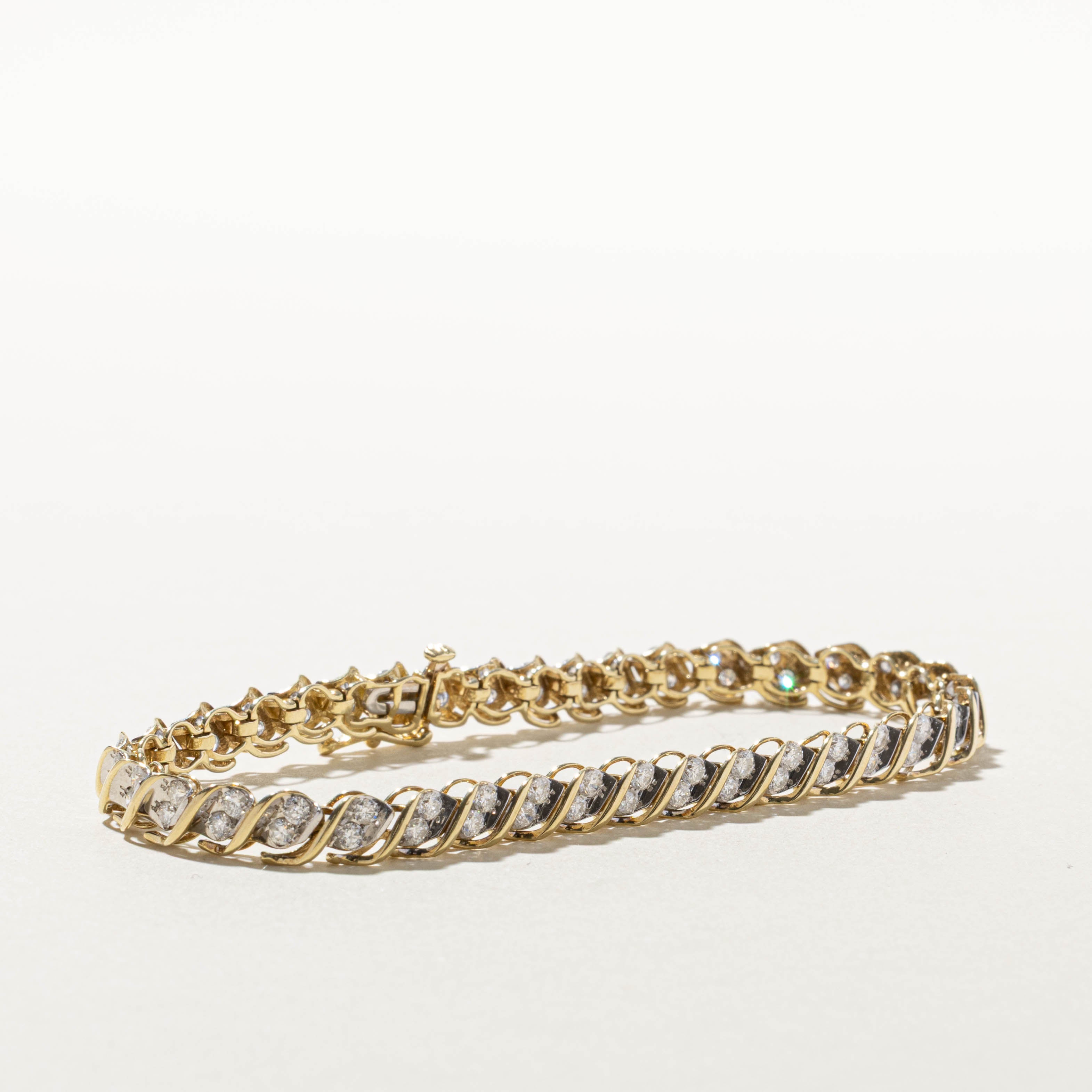 10k Diamond Wavy Tennis Bracelet | 2.00ctw | 7.5"