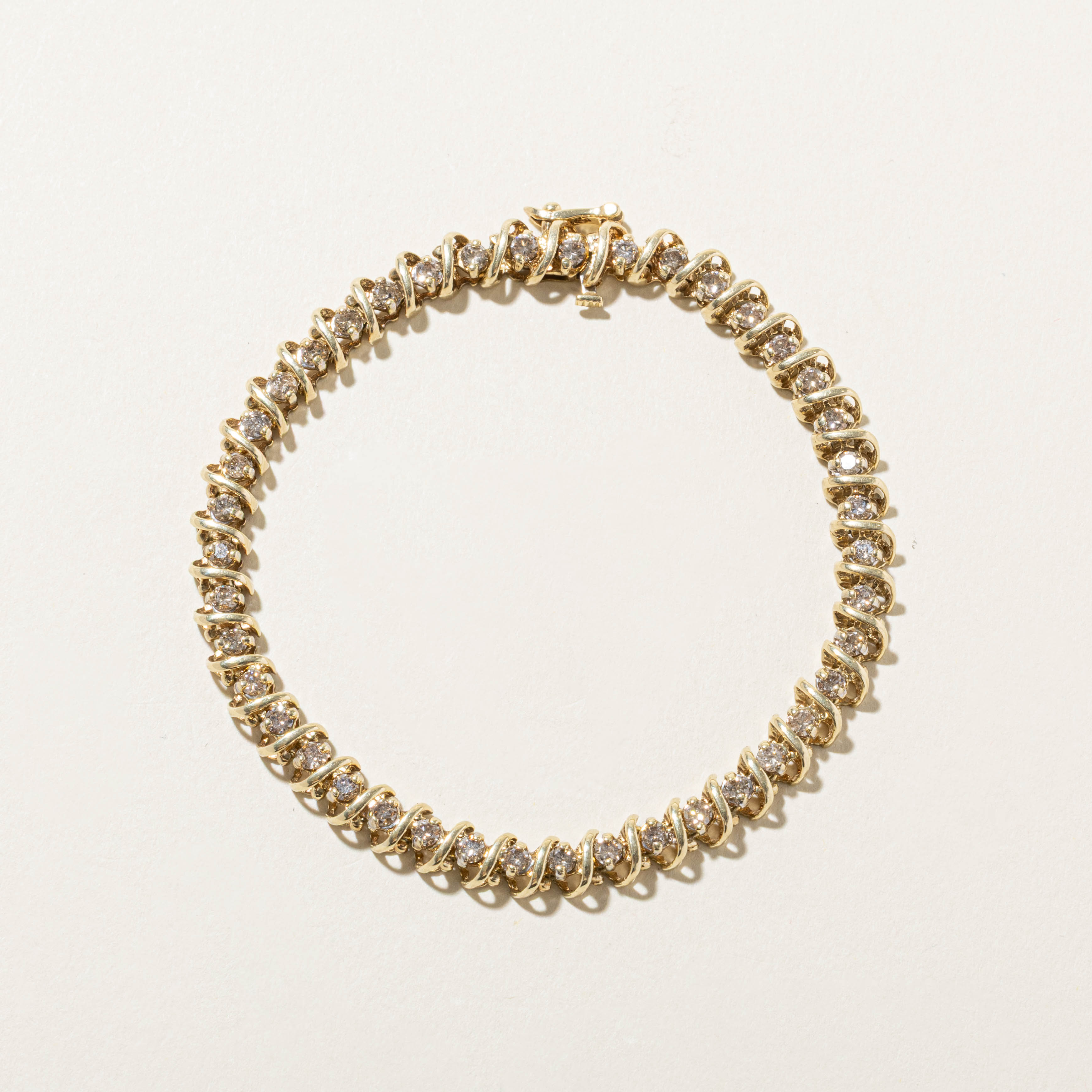 10k Diamond Wavy Tennis Bracelet | 2.00ctw | 7.5"