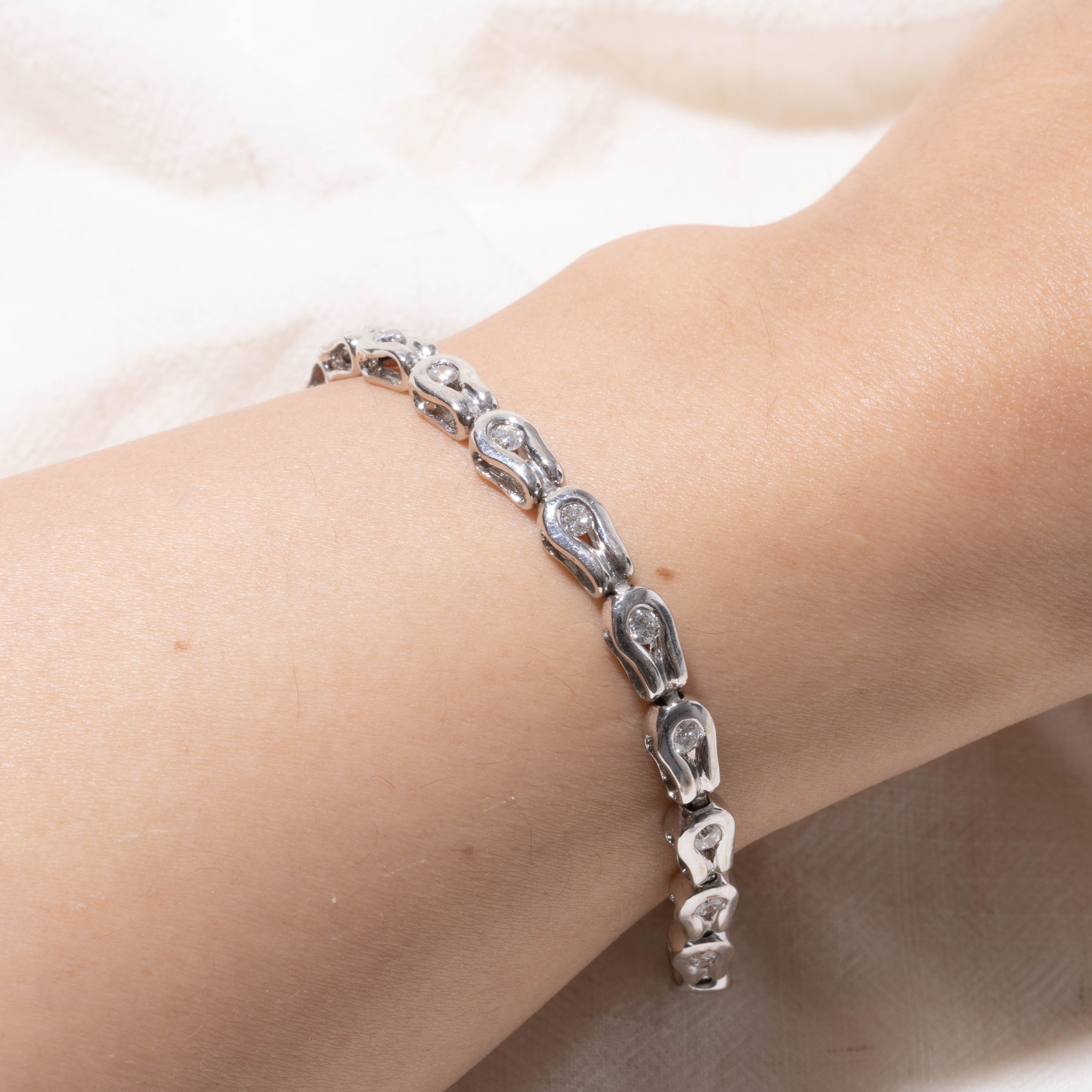 Italian 18k Diamond Horseshoe Segment Bracelet | 0.81ctw | 7.5"