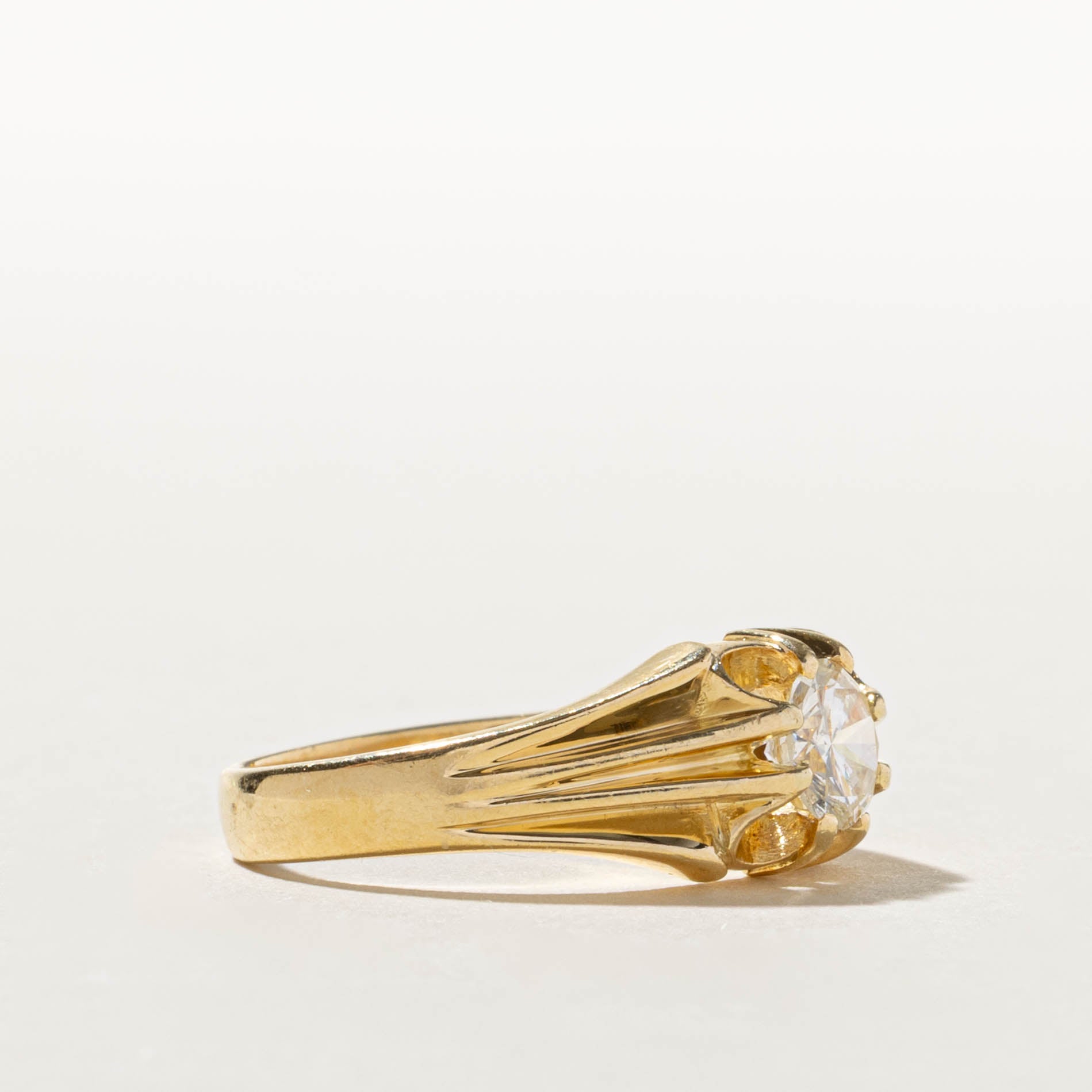 Belcher Set Solitaire Diamond Tapered Ring | 0.78ct SI2 J/K | SZ 8.5