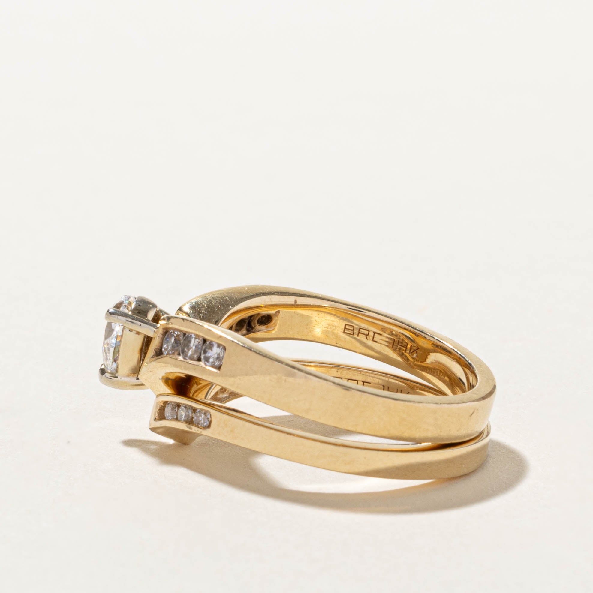 14k Pear Cut Diamond Chevron Wedding Ring Set | 0.37ct SI2 F, 0.30ctw | SZ 6.5